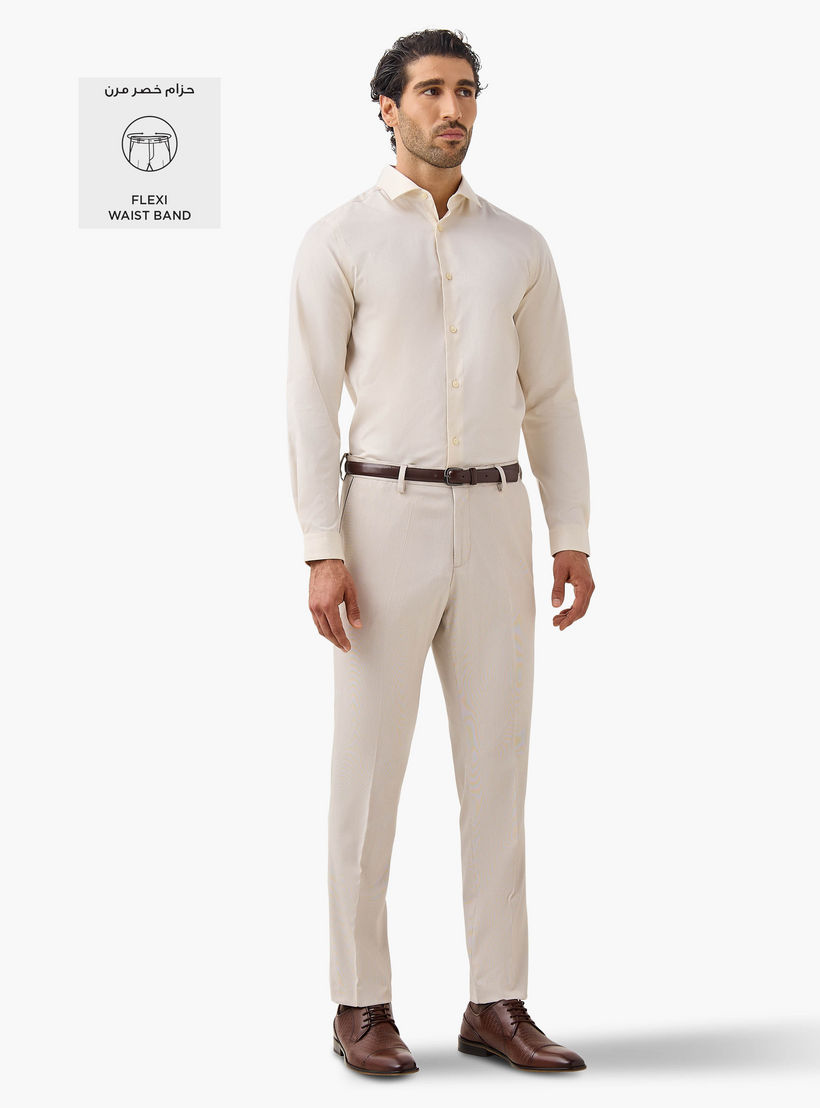 بنطلون رسمي بقصة ضيقة وحزام وخصر مرن وجيوب-men-clothing-trousersandchinos-trousers-image-2
