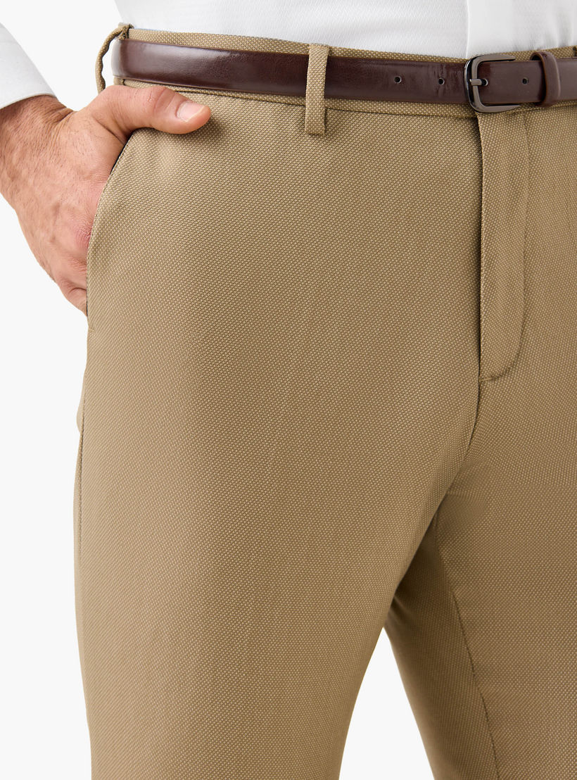 بنطلون رسمي بقصة ضيقة وحزام وخصر مرن وجيوب-men-clothing-trousersandchinos-trousers-image-4