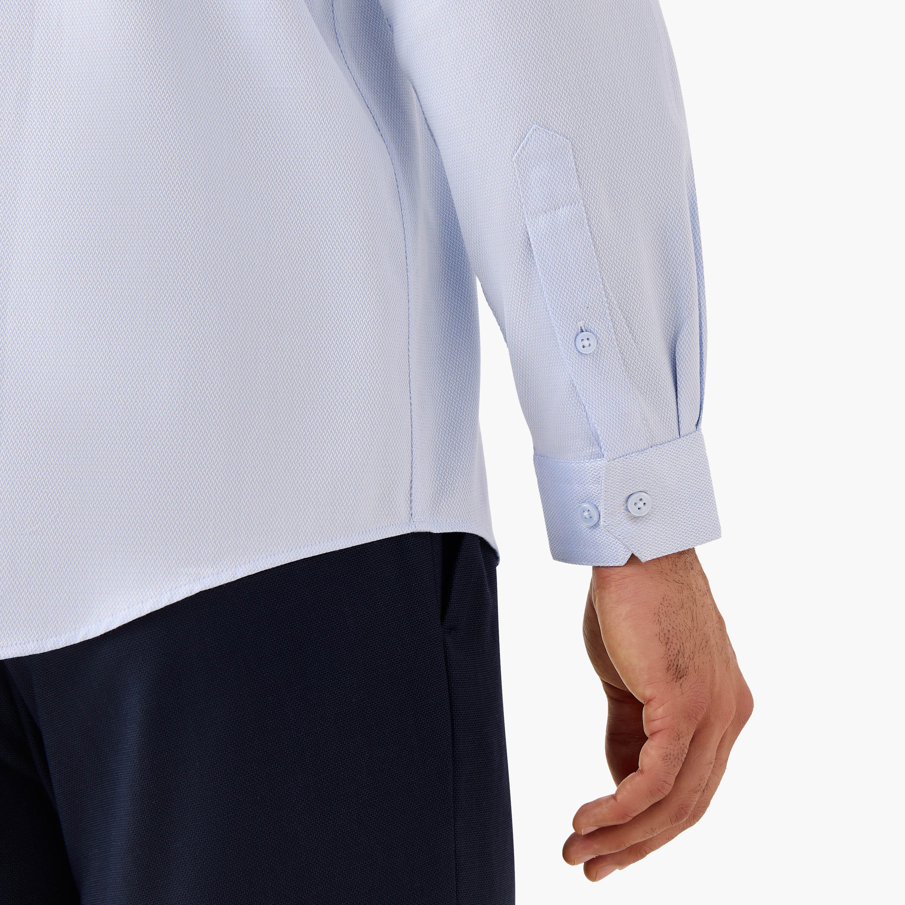 قميص بارز الملمس بقصّة عادية وأكمام طويلة-men-clothing-shirts-image-2