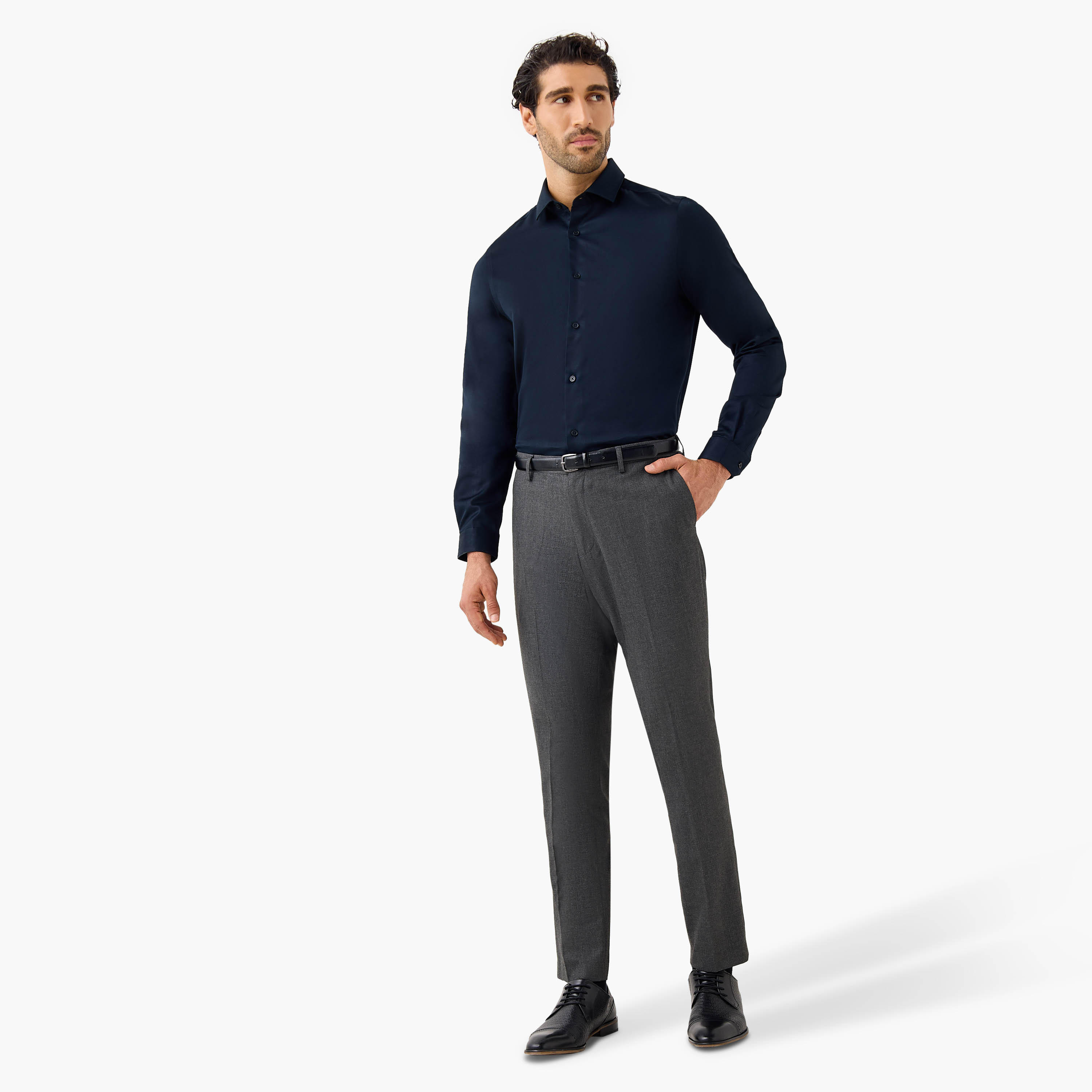 قميص بارز الملمس بقصّة عادية وأكمام طويلة-men-clothing-shirts-image-2