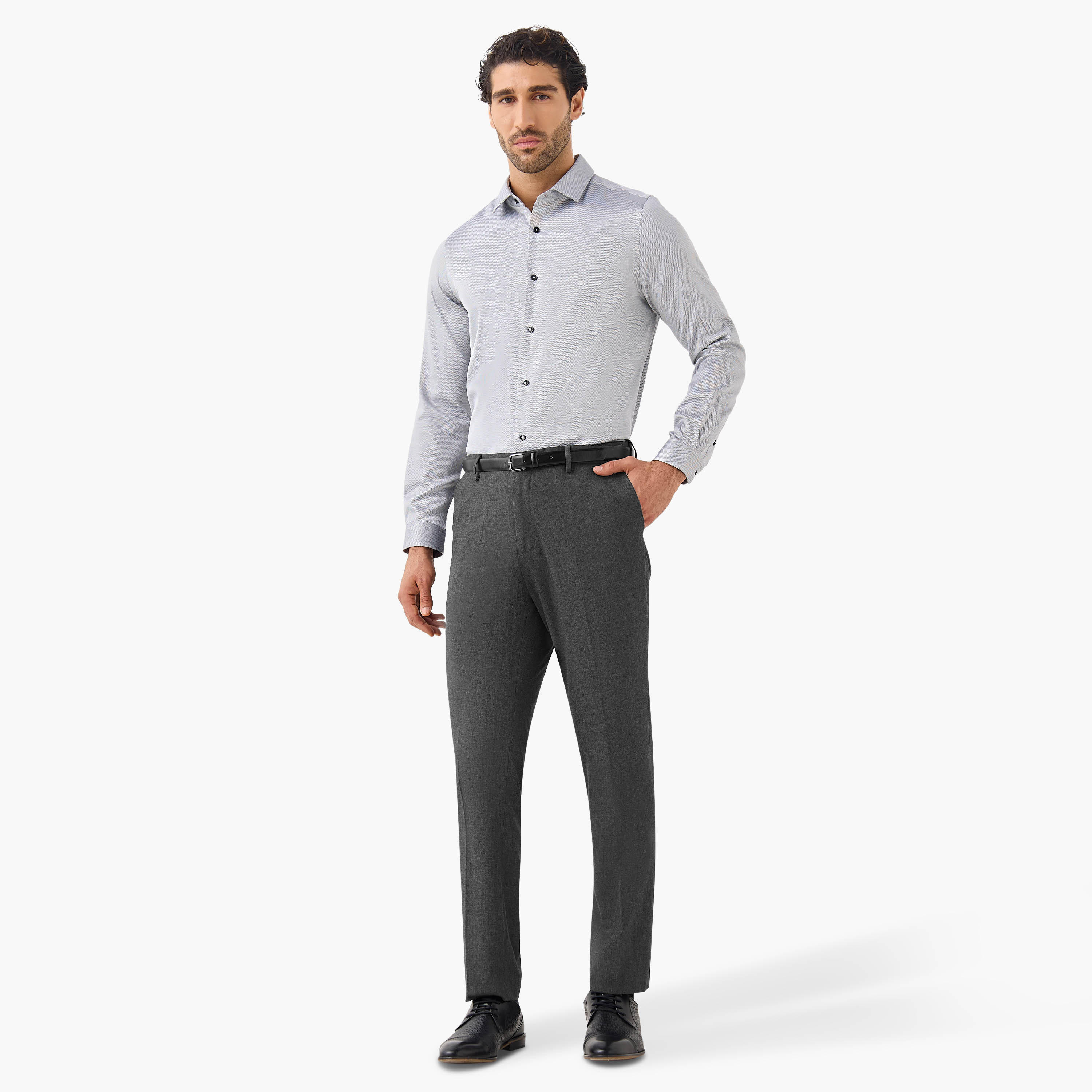 قميص بارز الملمس بقصّة عادية وأكمام طويلة-men-clothing-shirts-image-2