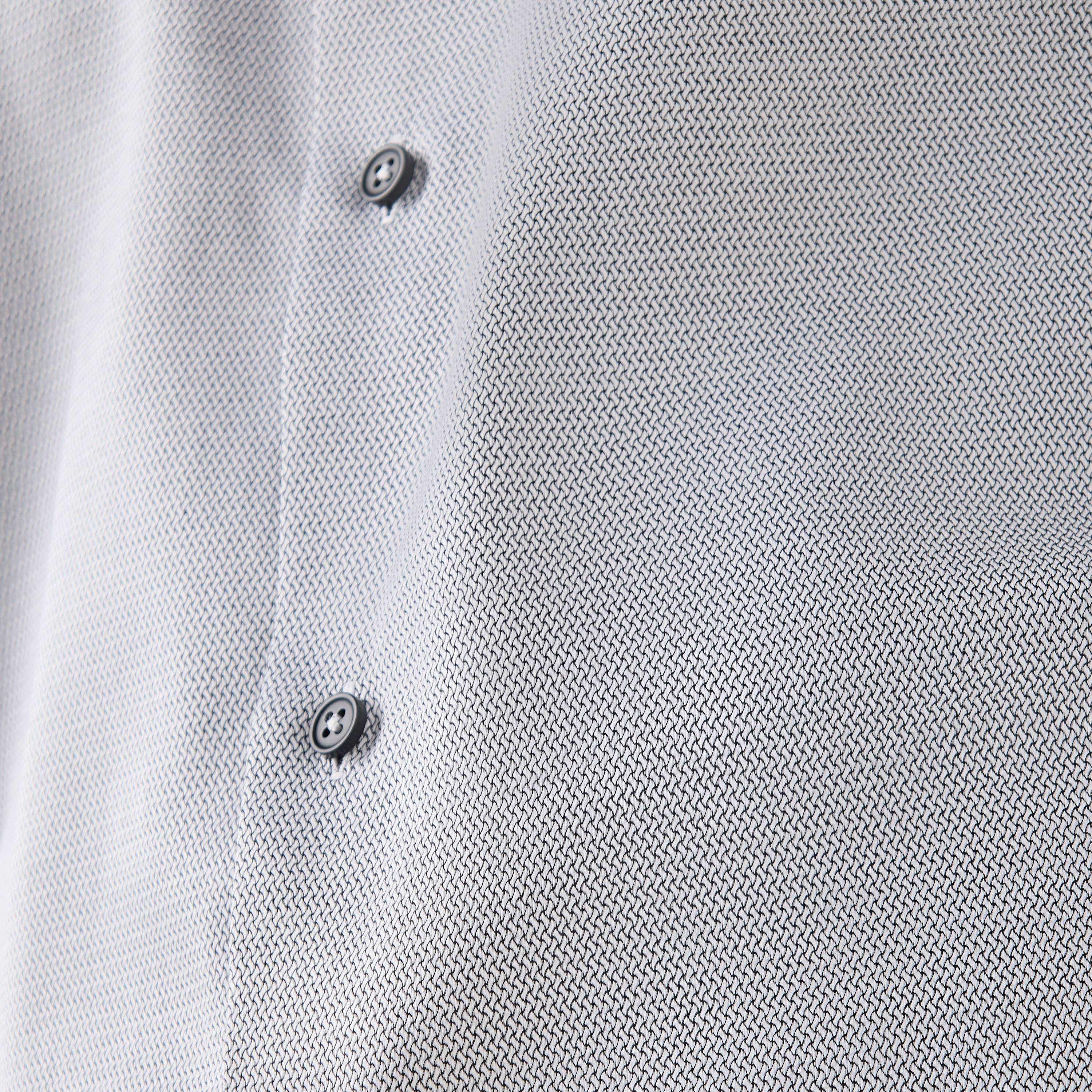 قميص بارز الملمس بقصّة عادية وأكمام طويلة-men-clothing-shirts-image-6