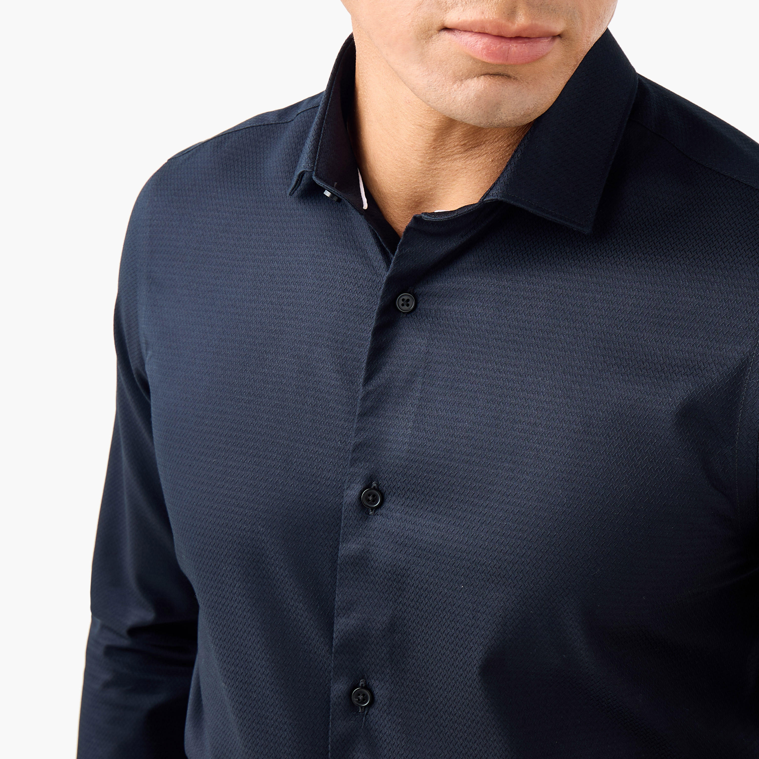 قميص دوبي بقصّة سليم وياقة عادية-men-clothing-shirts-image-4
