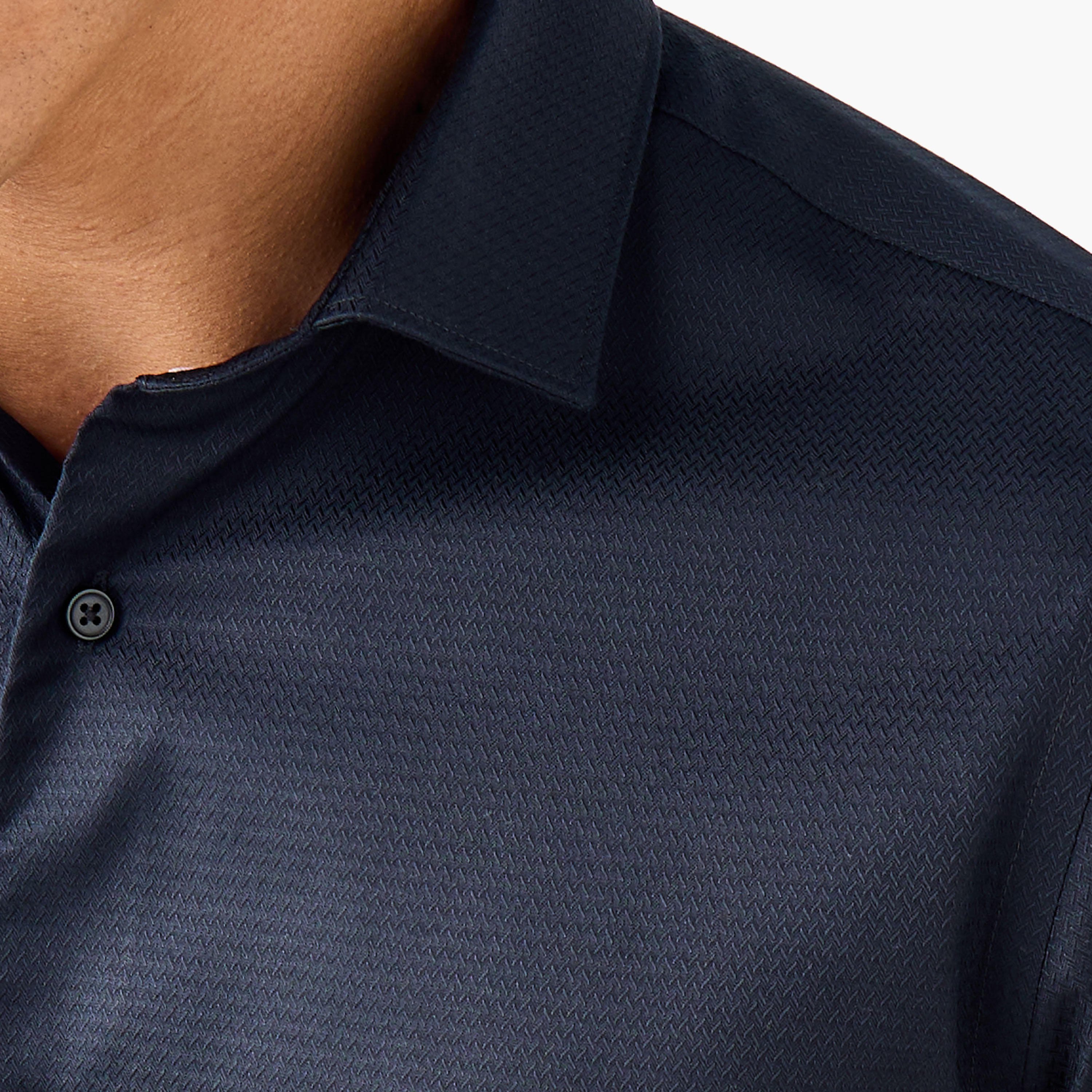 قميص دوبي بقصّة سليم وياقة عادية-men-clothing-shirts-image-1
