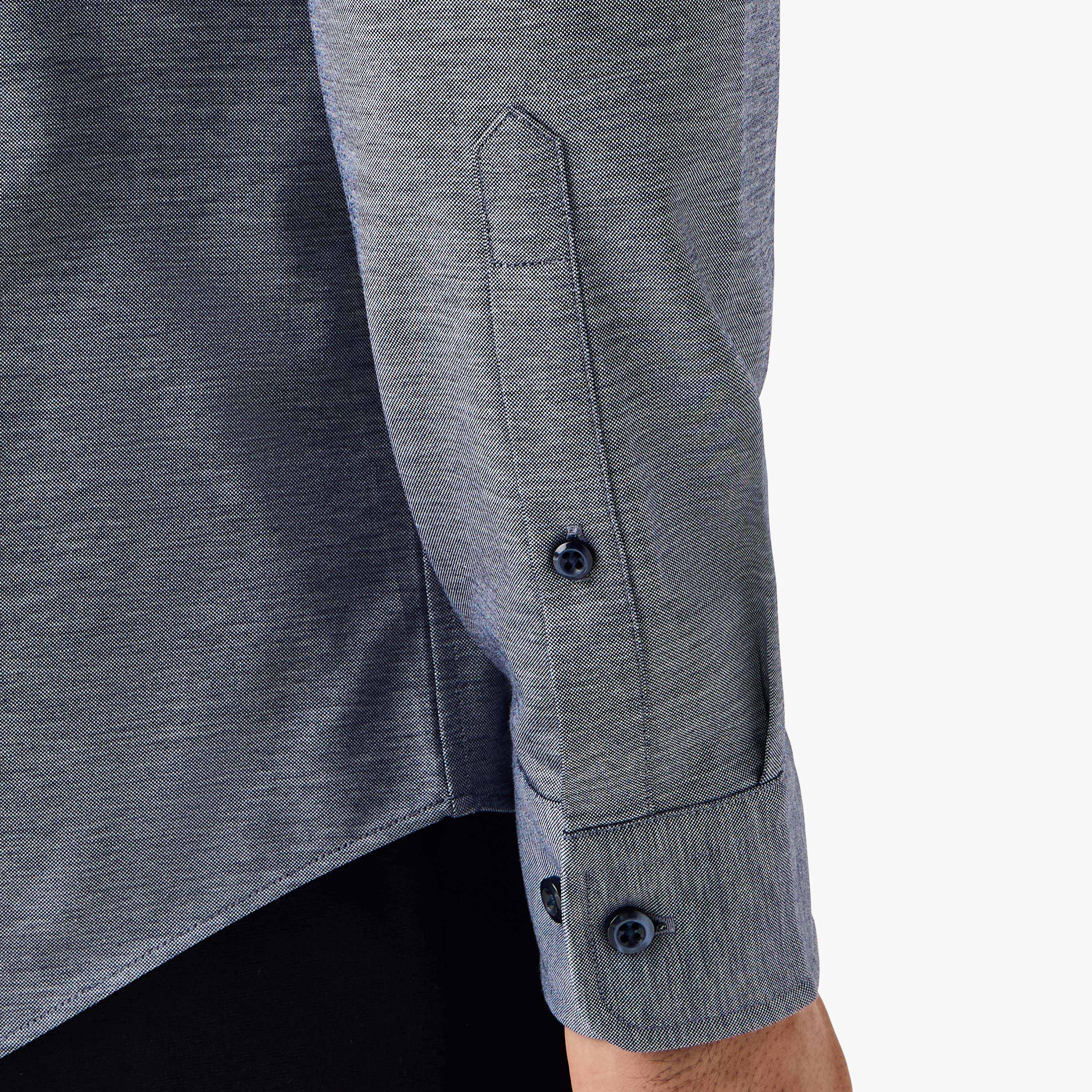 قميص بارز الملمس بقصة ضيقة وياقة عادية وأكمام طويلة-men-clothing-shirts-image-5