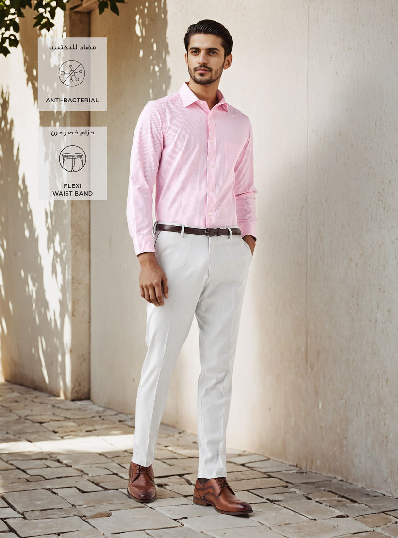 بنطلون بقصّة سليم وحزام وخصر مطاطي وجيوب-men-clothing-bottoms-trousersandchinos-trousers-image-2