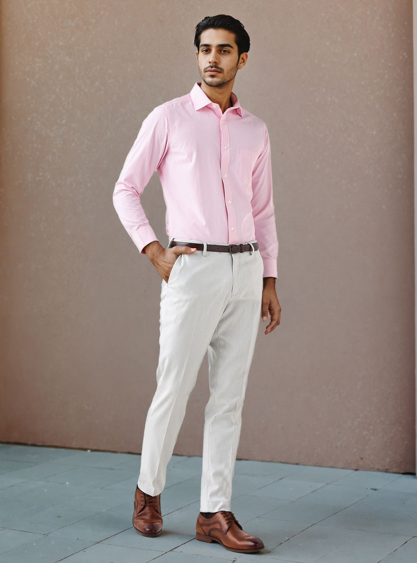 قميص كاروهات بقصّة عادية-men-clothing-shirts-image-2