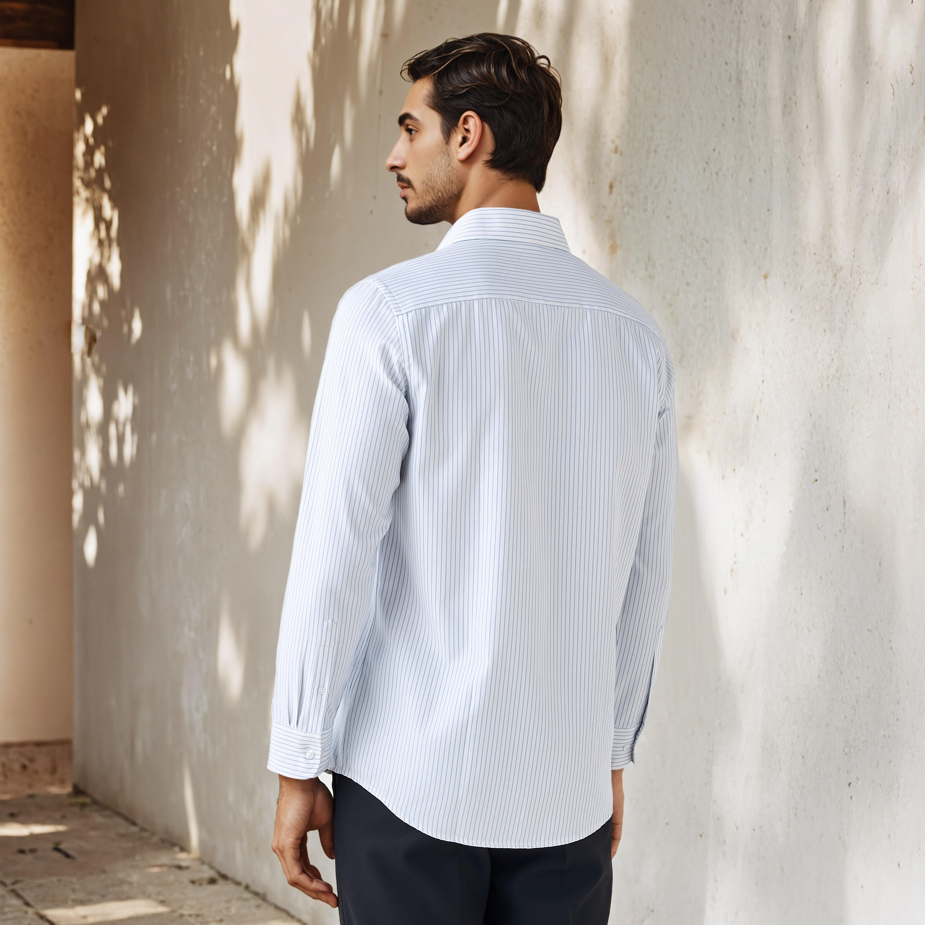 قميص مخطط بقصّة عادية-men-clothing-shirts-image-3