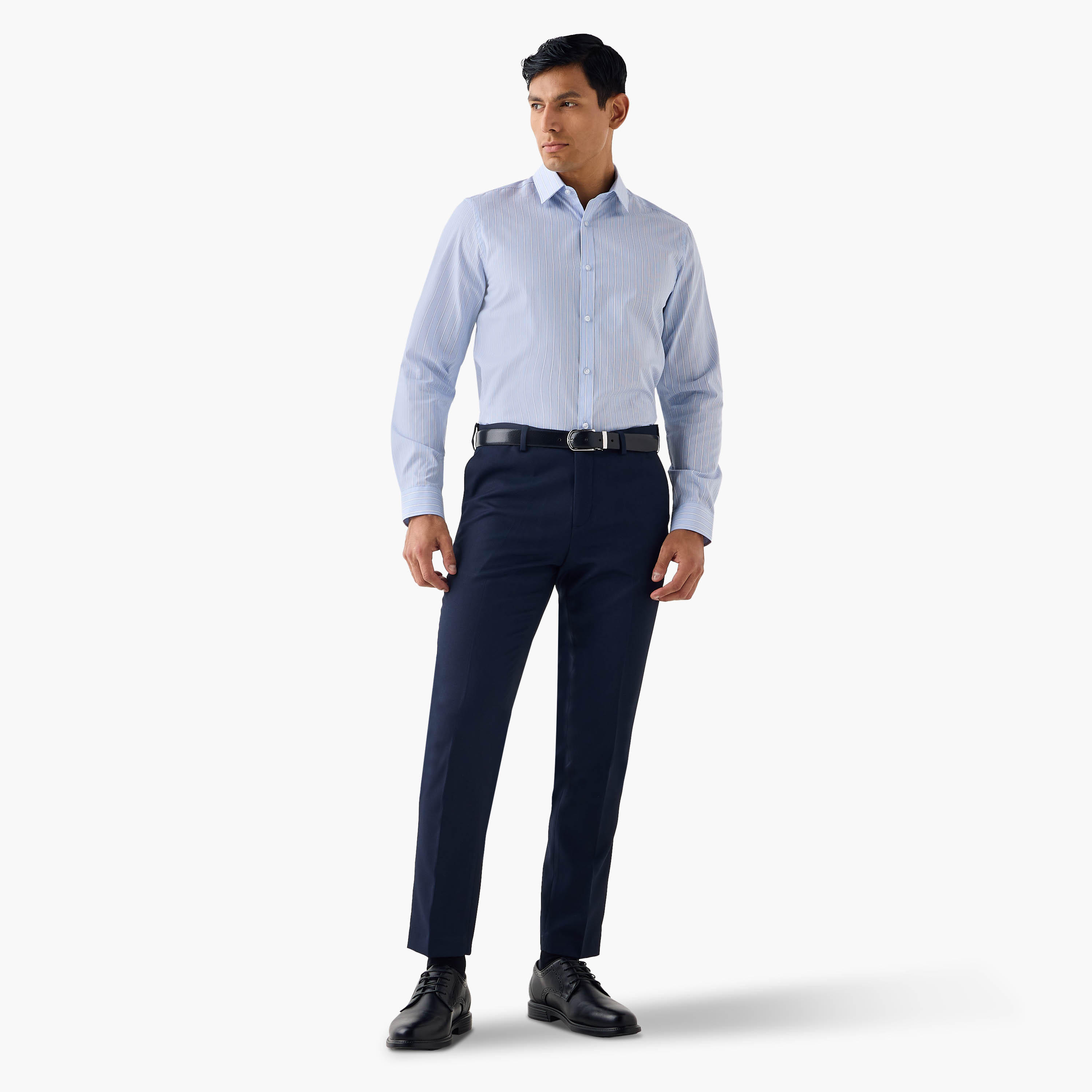 قميص مخطط بياقة وقصة عادية وأكمام طويلة-men-clothing-shirts-image-2