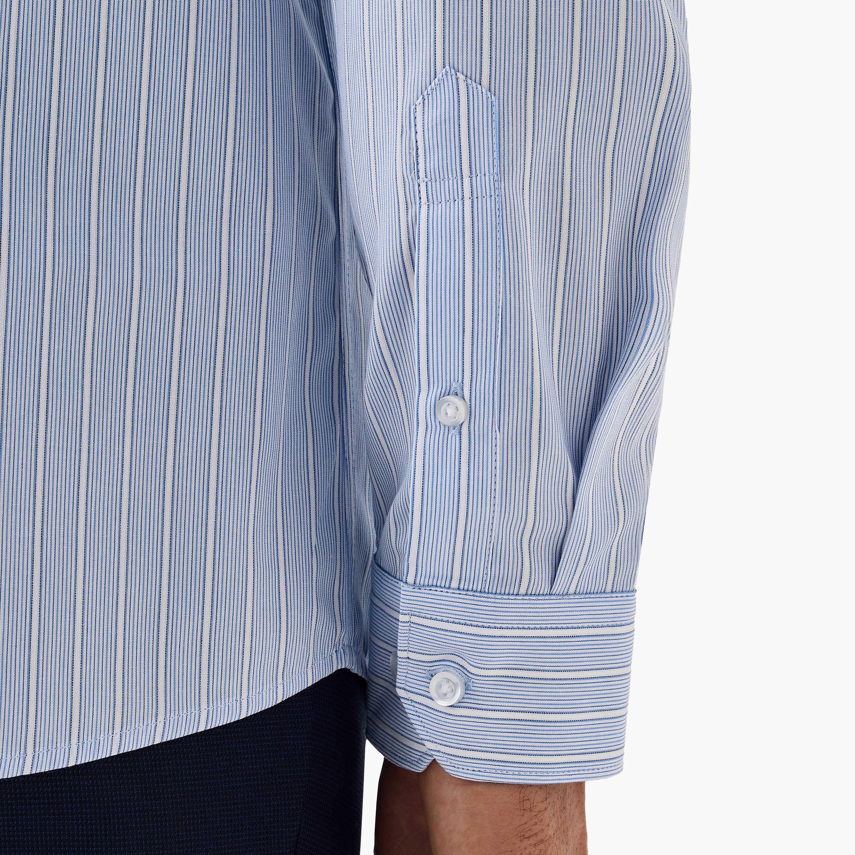 قميص مخطط بياقة وقصة عادية وأكمام طويلة-men-clothing-shirts-image-5