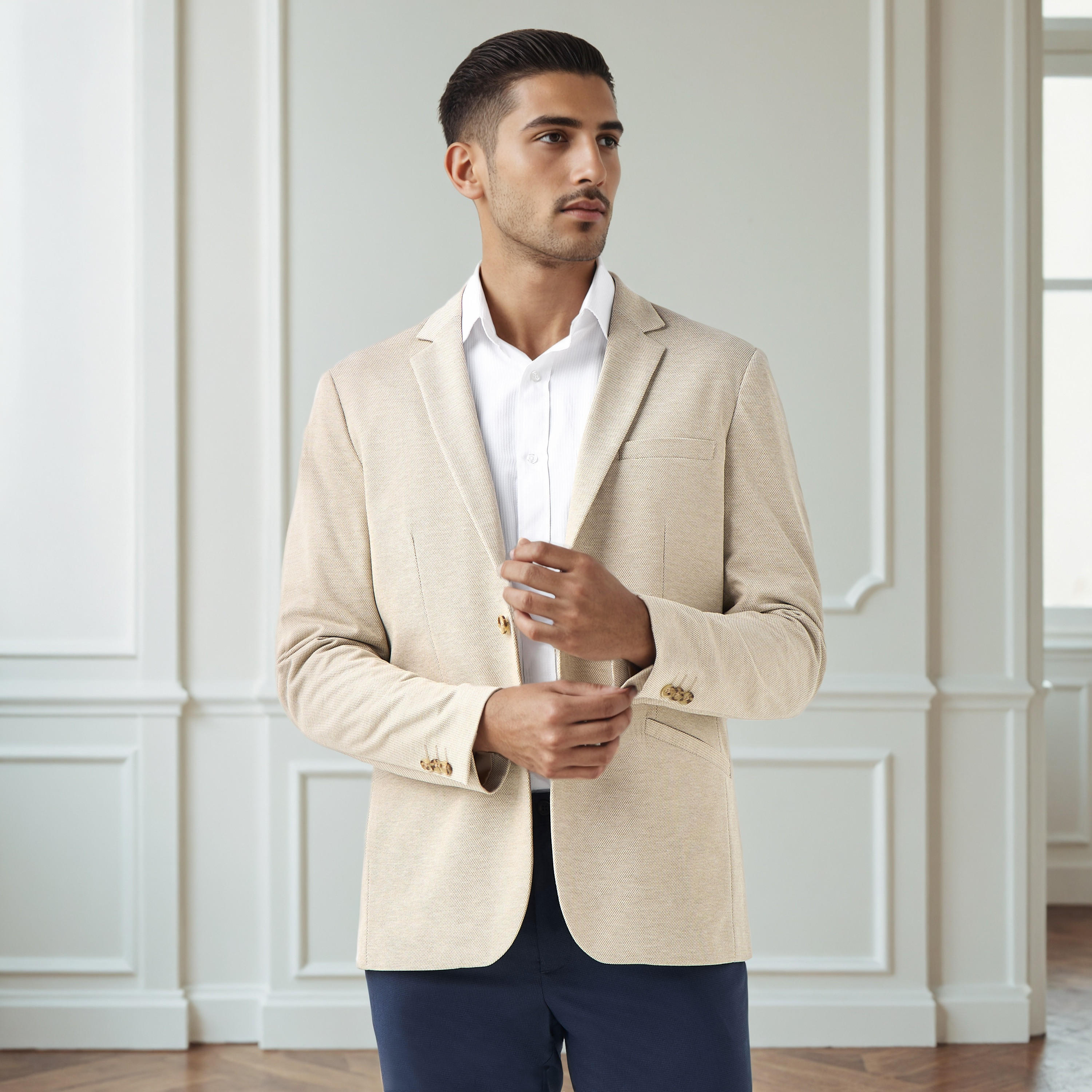 Shop Men Regular Fit Notch Lapel Blazer Online | Splash KSA