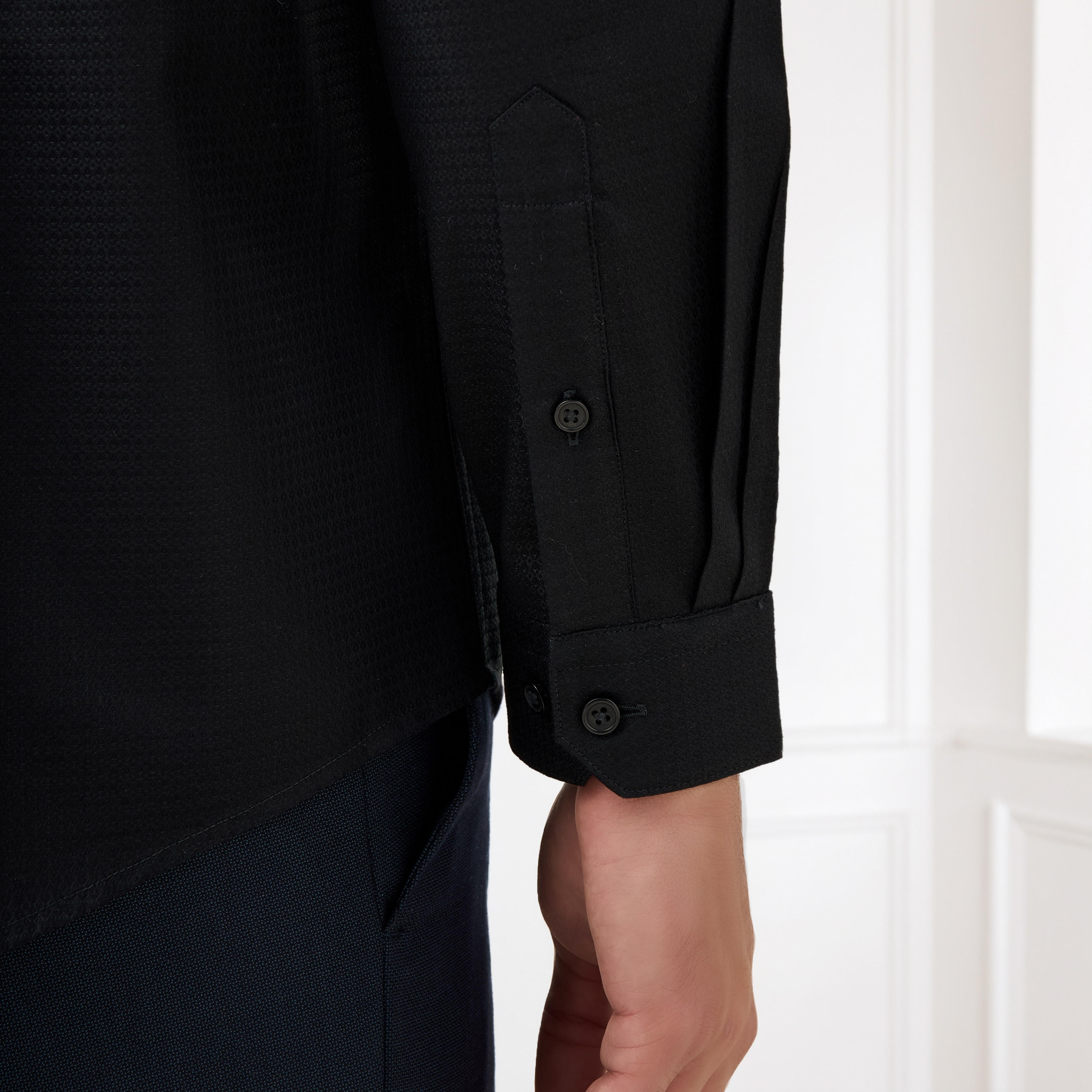 قميص دوبي بقصة عادية وياقة-men-clothing-shirts-image-4