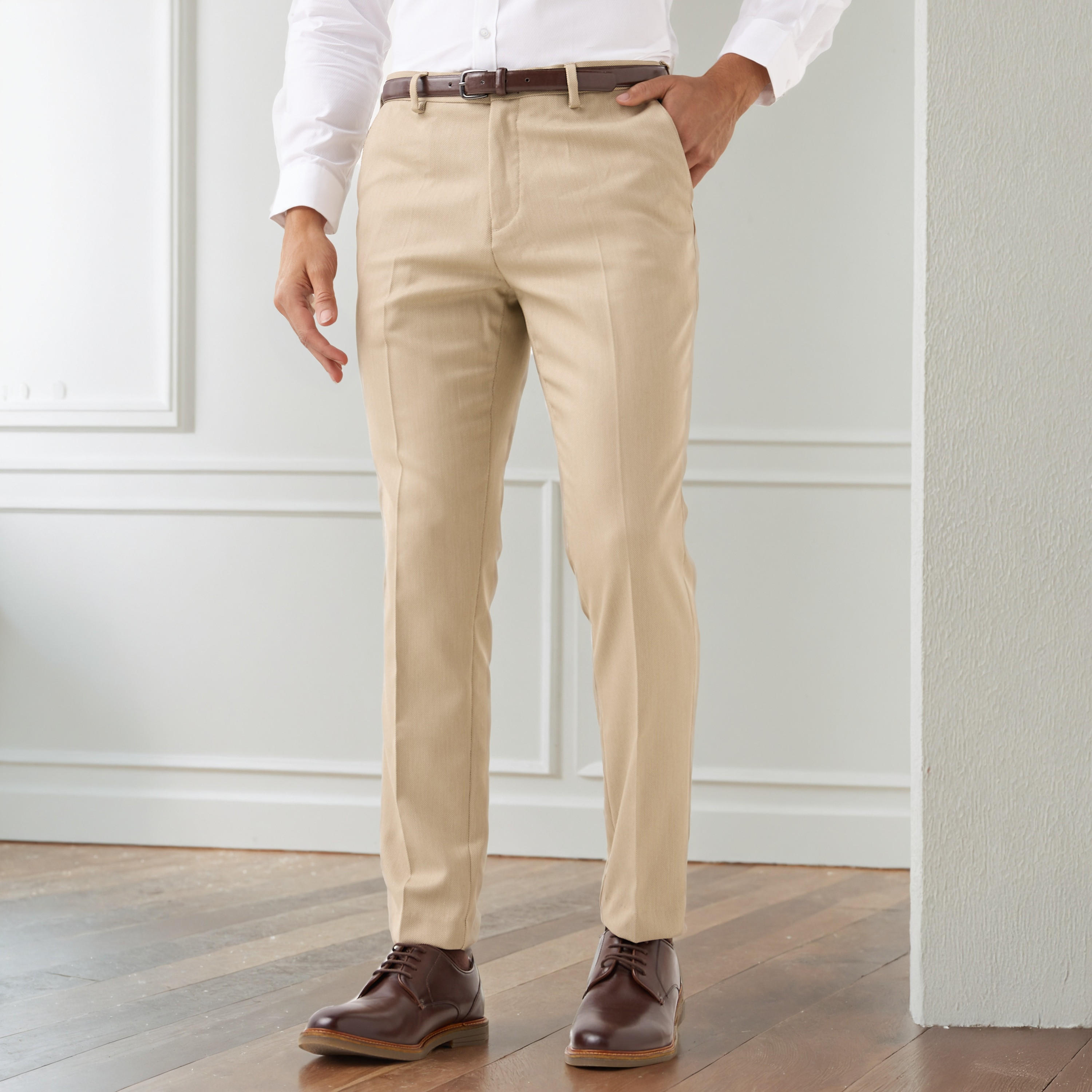 بنطلون رسمي بقصّة سليم وخصر مرن وحزام للرجال-men-clothing-bottoms-trousersandchinos-trousers-image-1