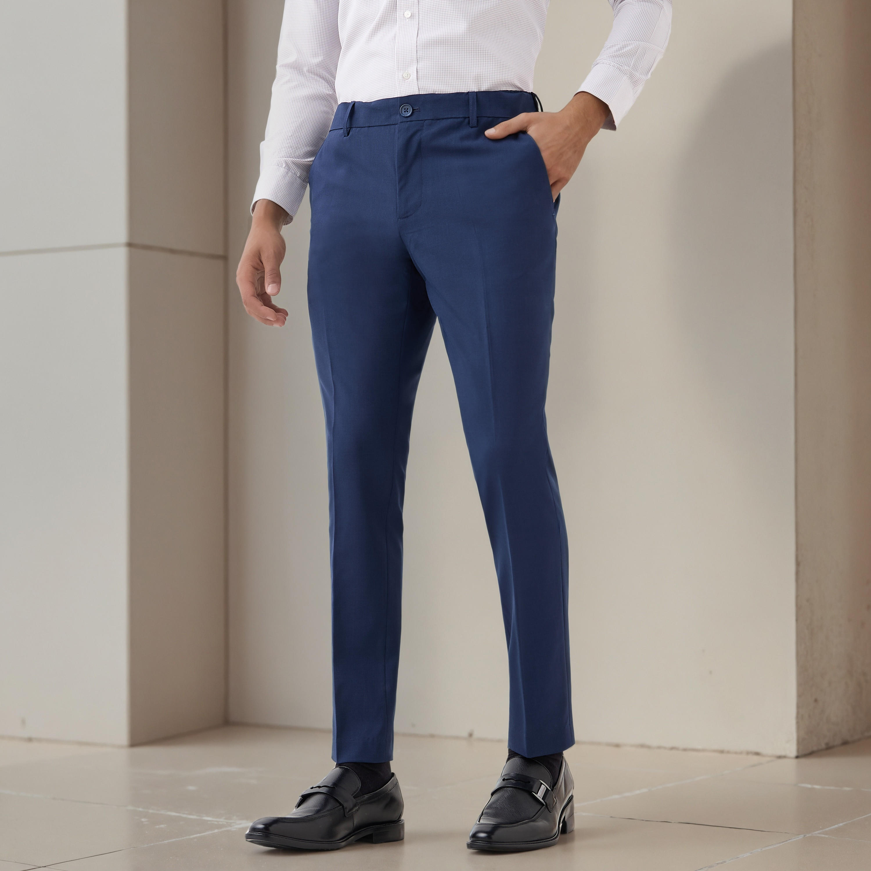 بنطلون رسمي رجالي بقصة سليم-men-clothing-bottoms-trousersandchinos-trousers-image-1