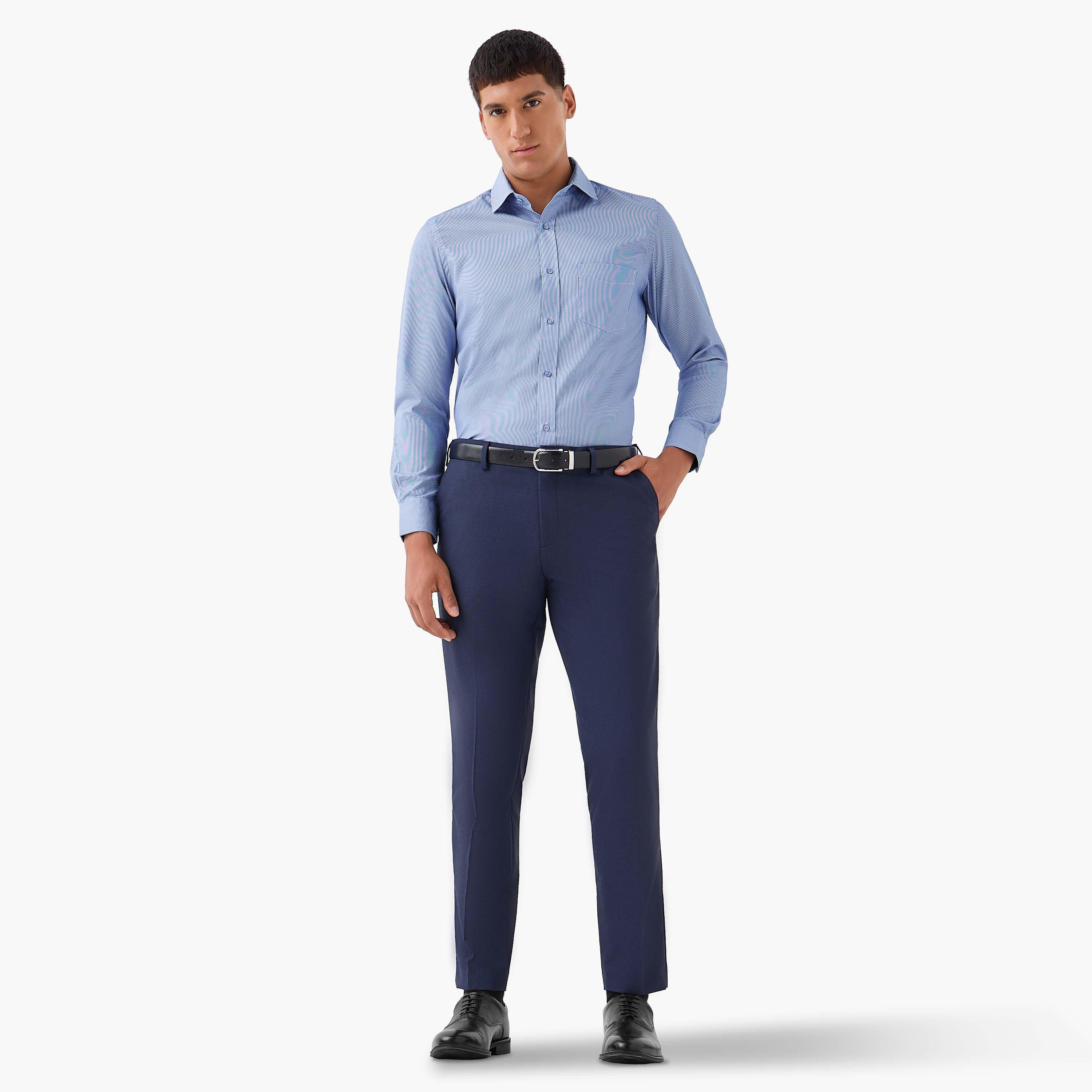 قميص بقصّة عادية وياقة واسعة وأكمام طويلة للرجال-men-clothing-shirts-image-4