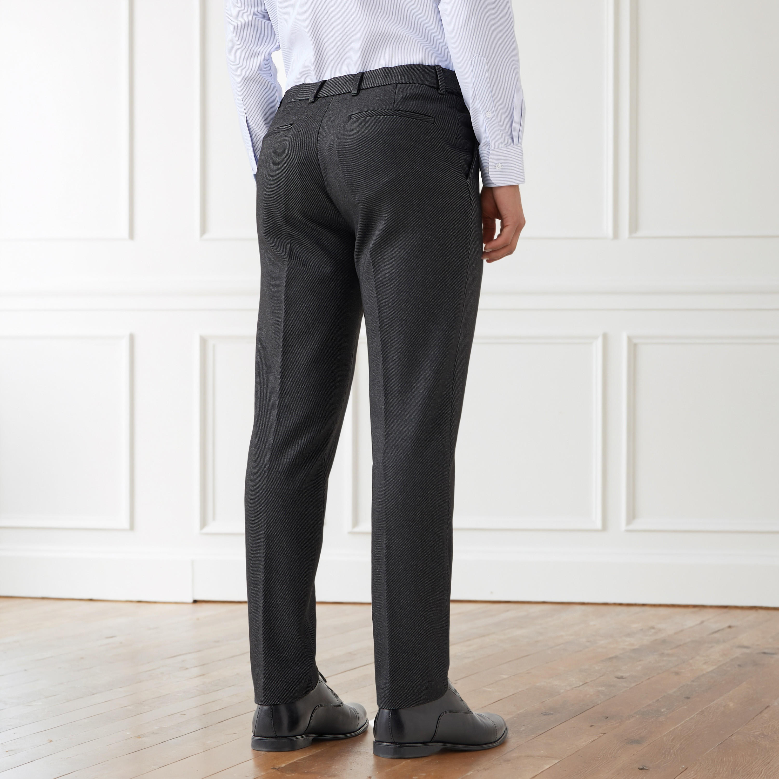بنطلون رسمي تويل بقصة ضيقة وخصر مرن وملمس بارز-men-clothing-bottoms-trousersandchinos-trousers-image-3
