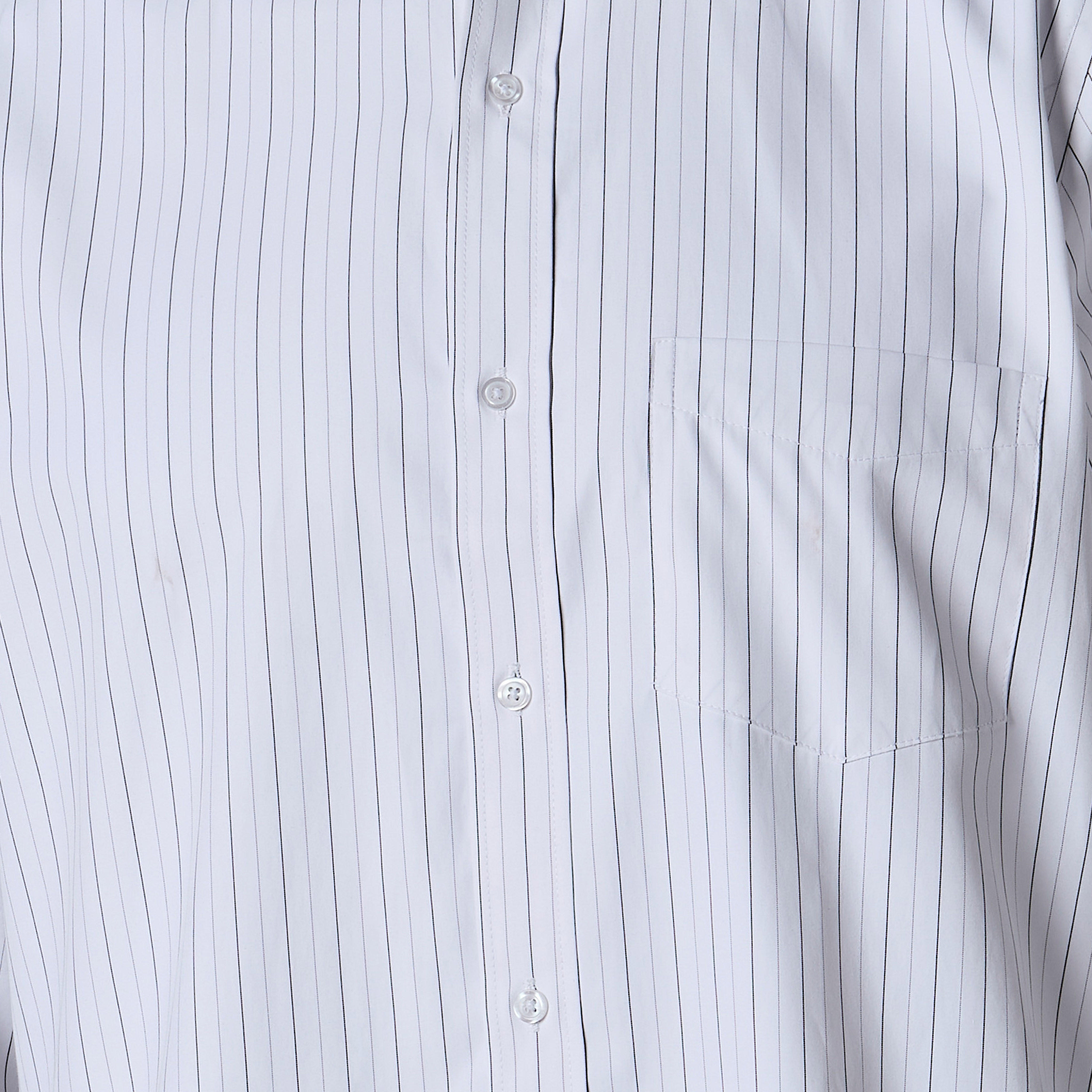 قميص مخطط بقصة عادية وياقة وأكمام طويلة للرجال-men-clothing-shirts-image-3