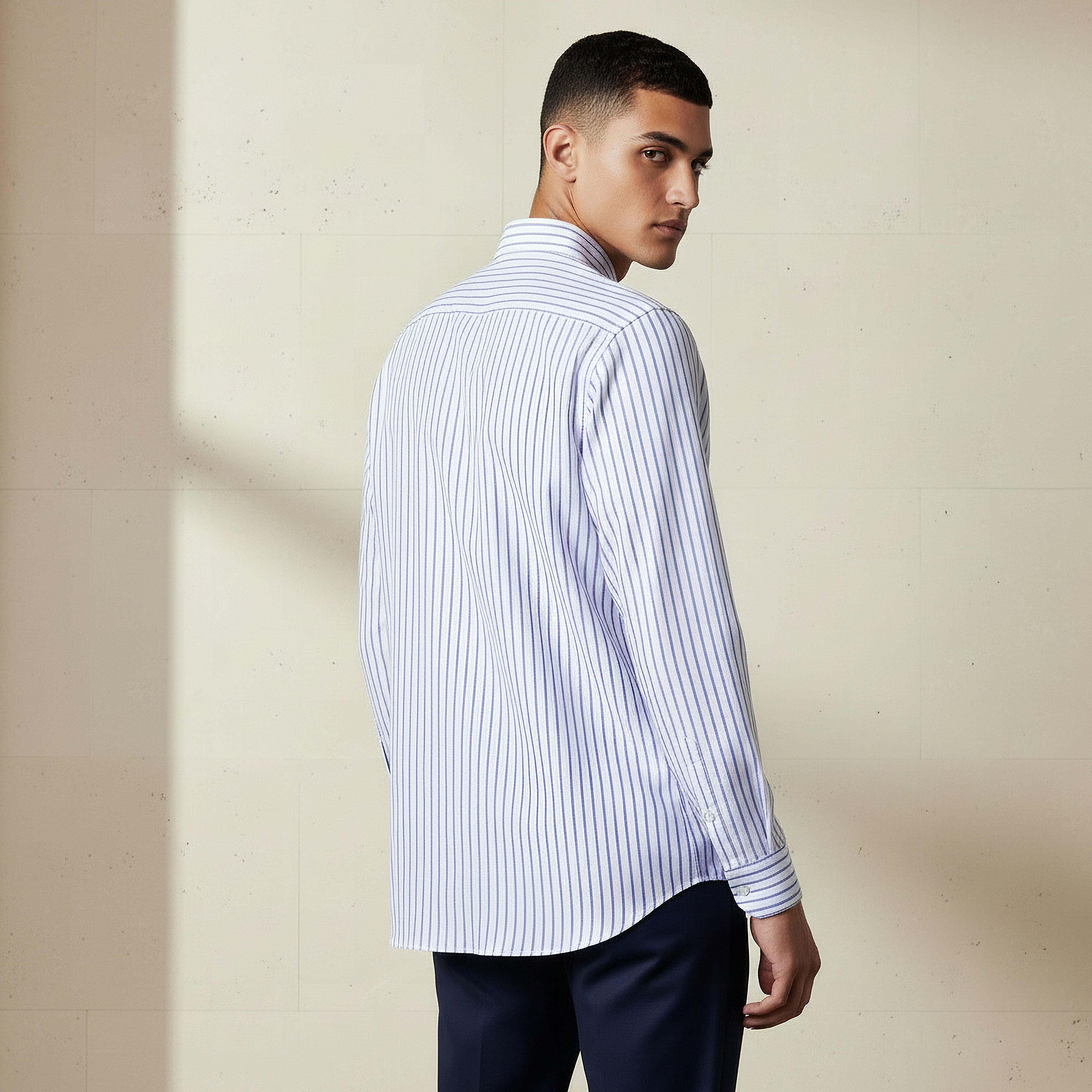 قميص رجالي مخطط بأكمام طويلة وياقة وقصة عادية-men-clothing-shirts-image-2