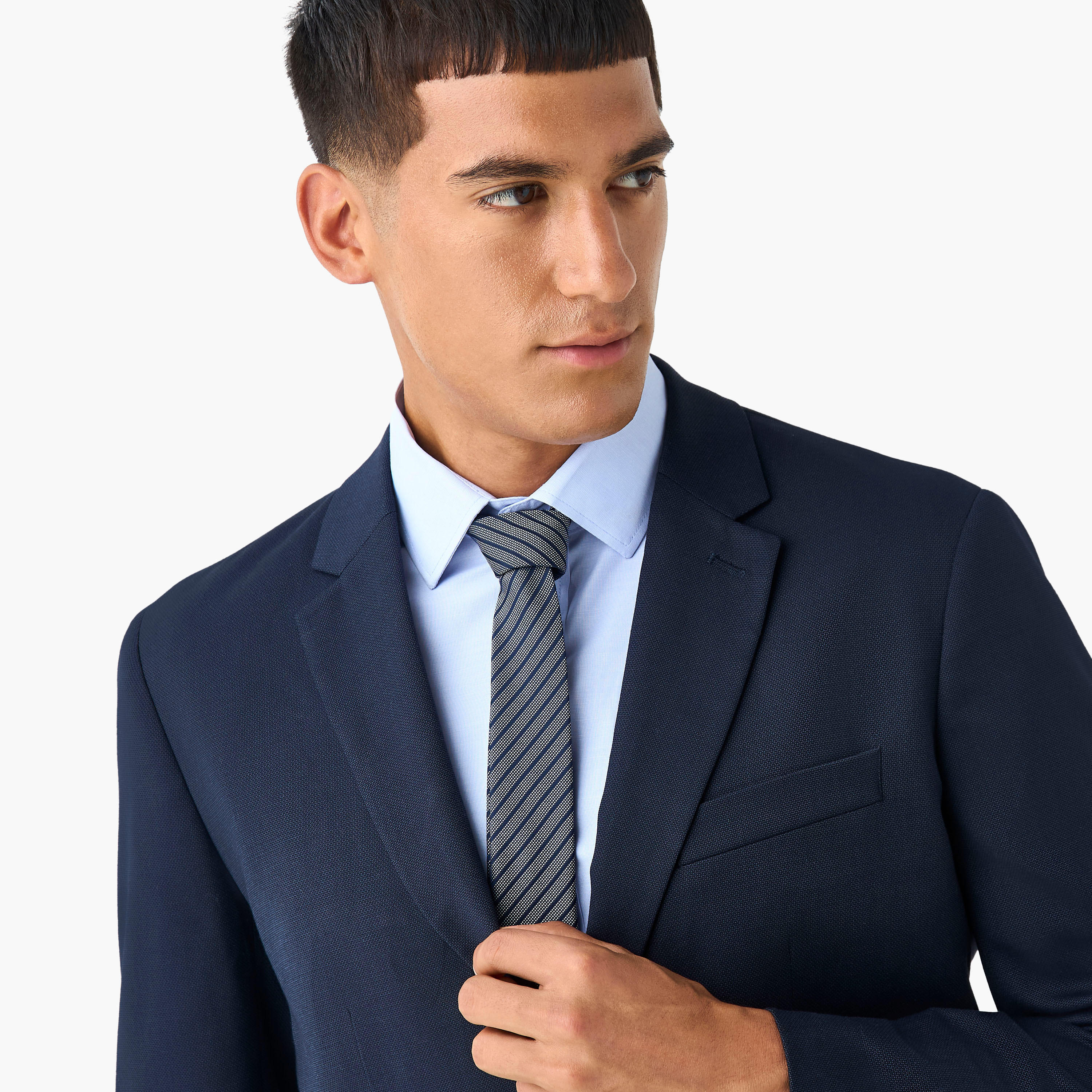 ربطة عنق رجالية مخططة-men-tiesandcufflinks-pocketsquares-image-4