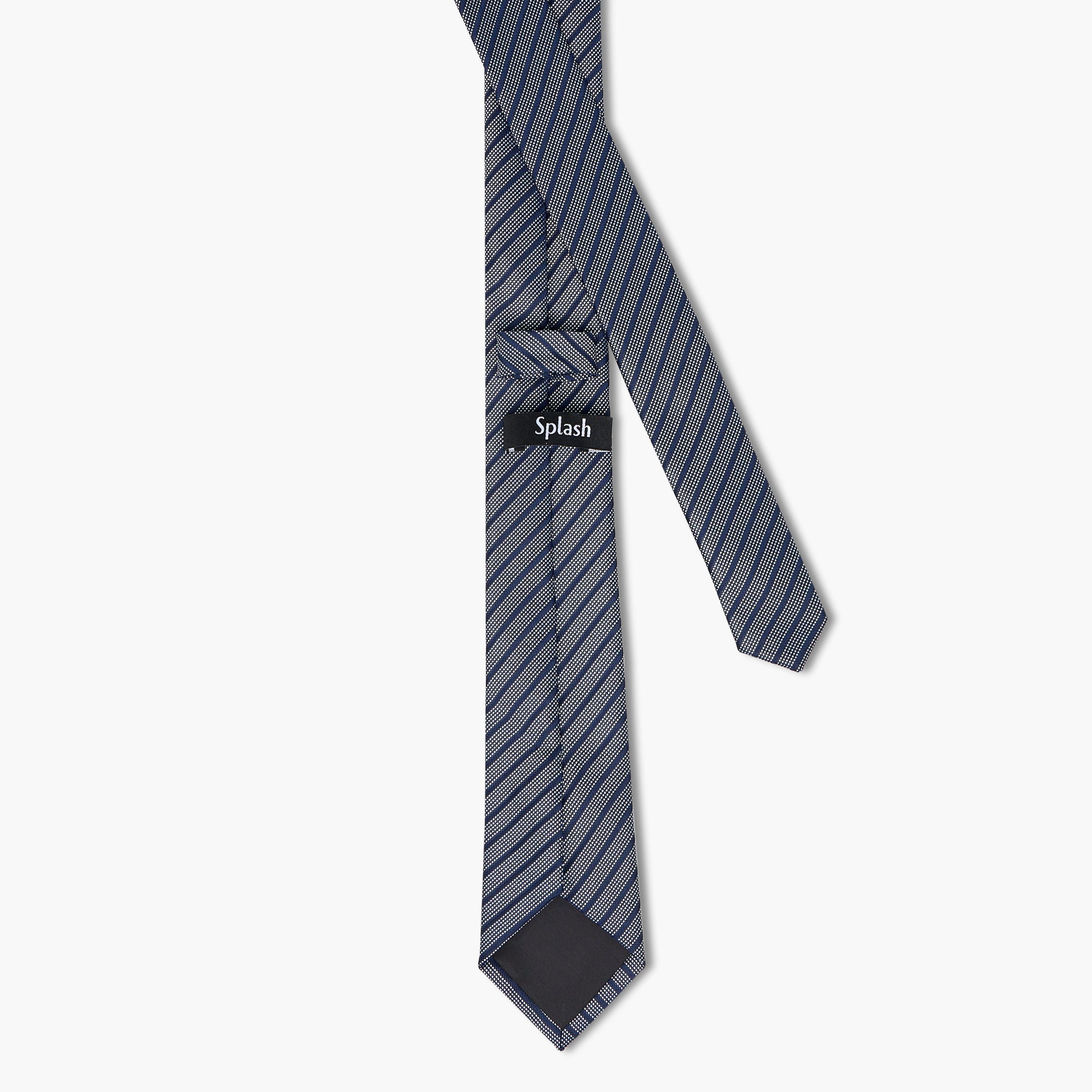 ربطة عنق رجالية مخططة-men-tiesandcufflinks-pocketsquares-image-2