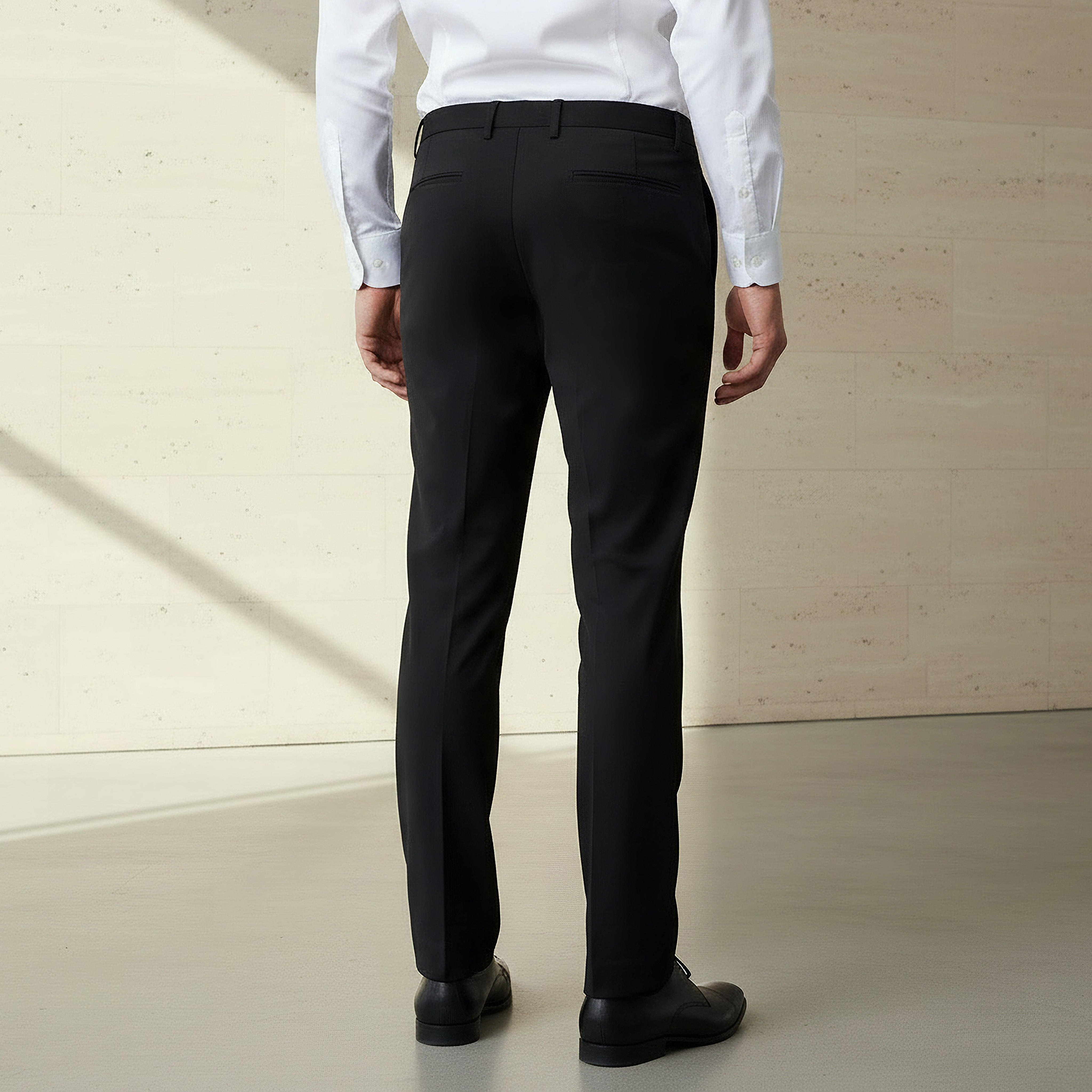 بنطلون بقصة عادية وخصر مرن-men-clothing-coordsets-image-2