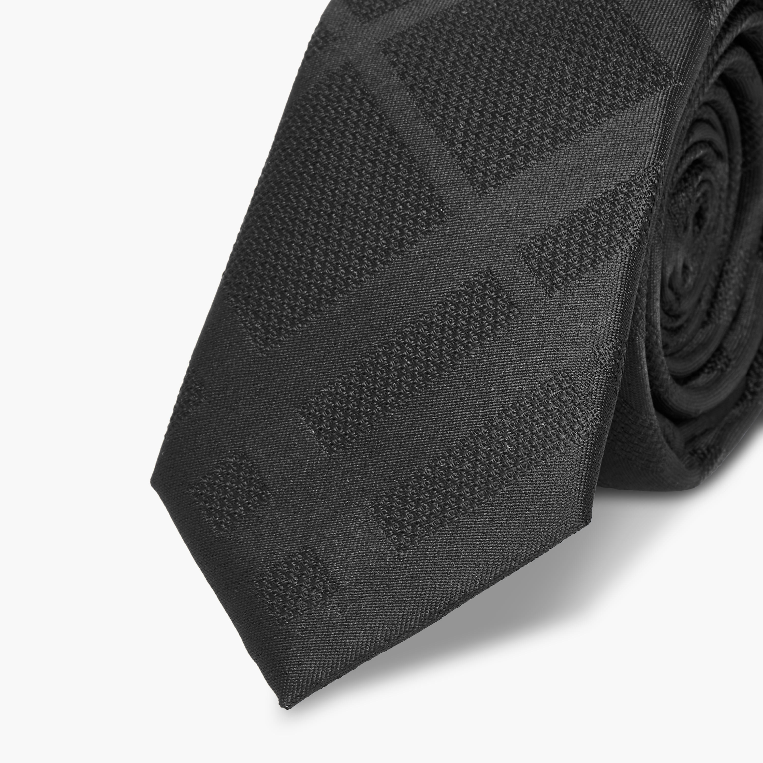 ربطة عنق بارزة الملمس-men-tiesandcufflinks-pocketsquares-image-1