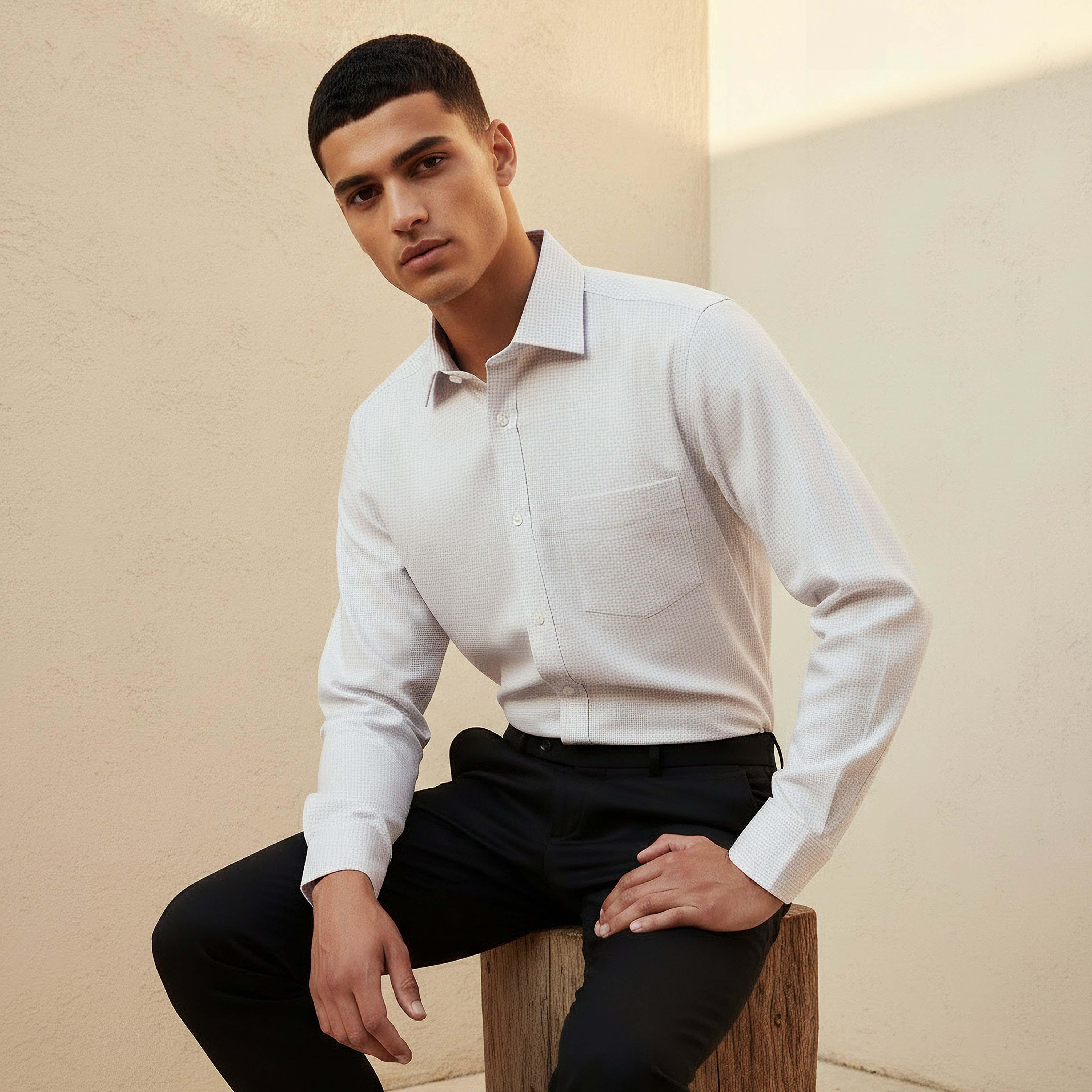 قميص بارز الملمس بقصّة عادية وياقة عادية وأكمام طويلة للرجال-men-clothing-shirts-image-1