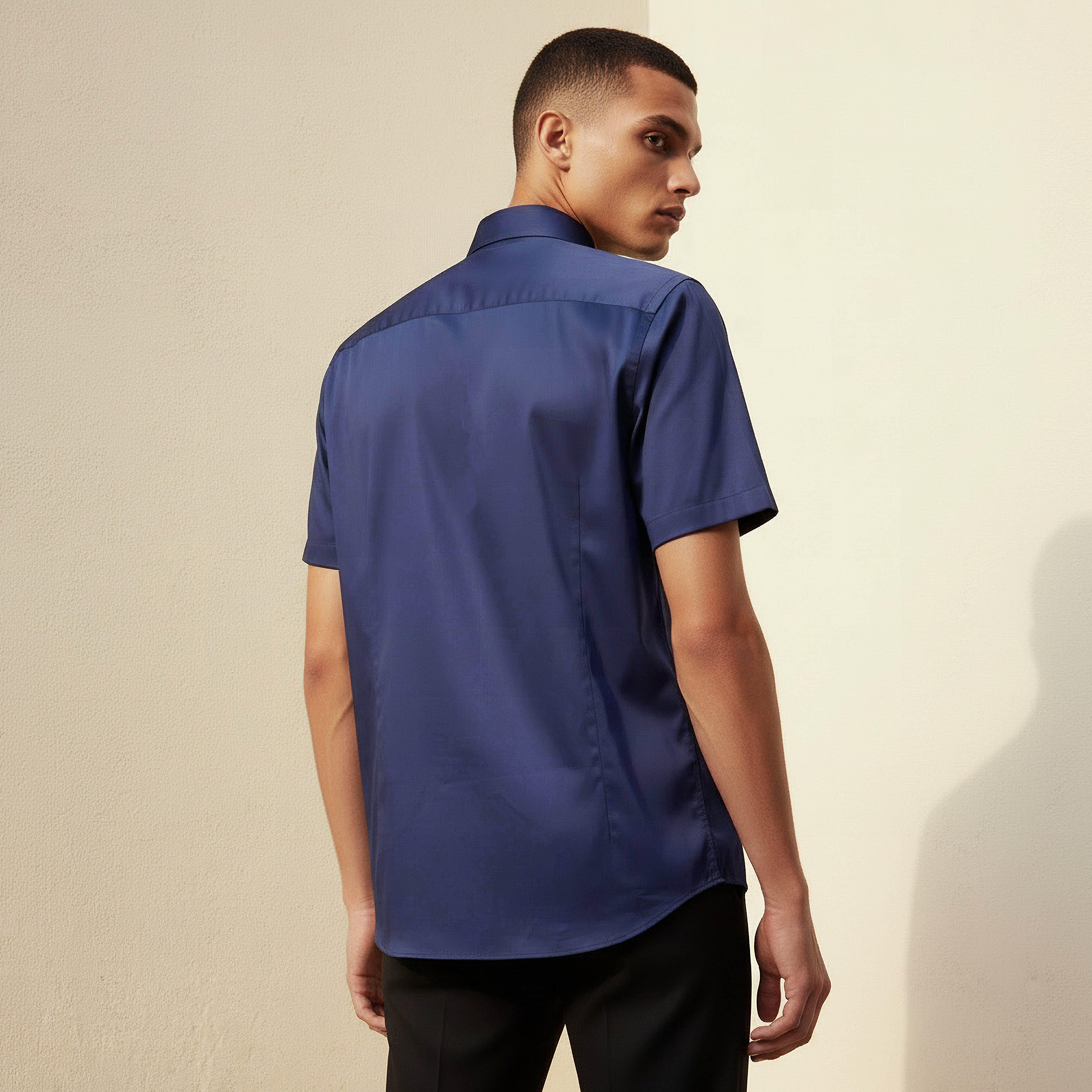 قميص بقصّة سليم وياقة عادية وأكمام قصيرة للرجال-men-clothing-shirts-image-3