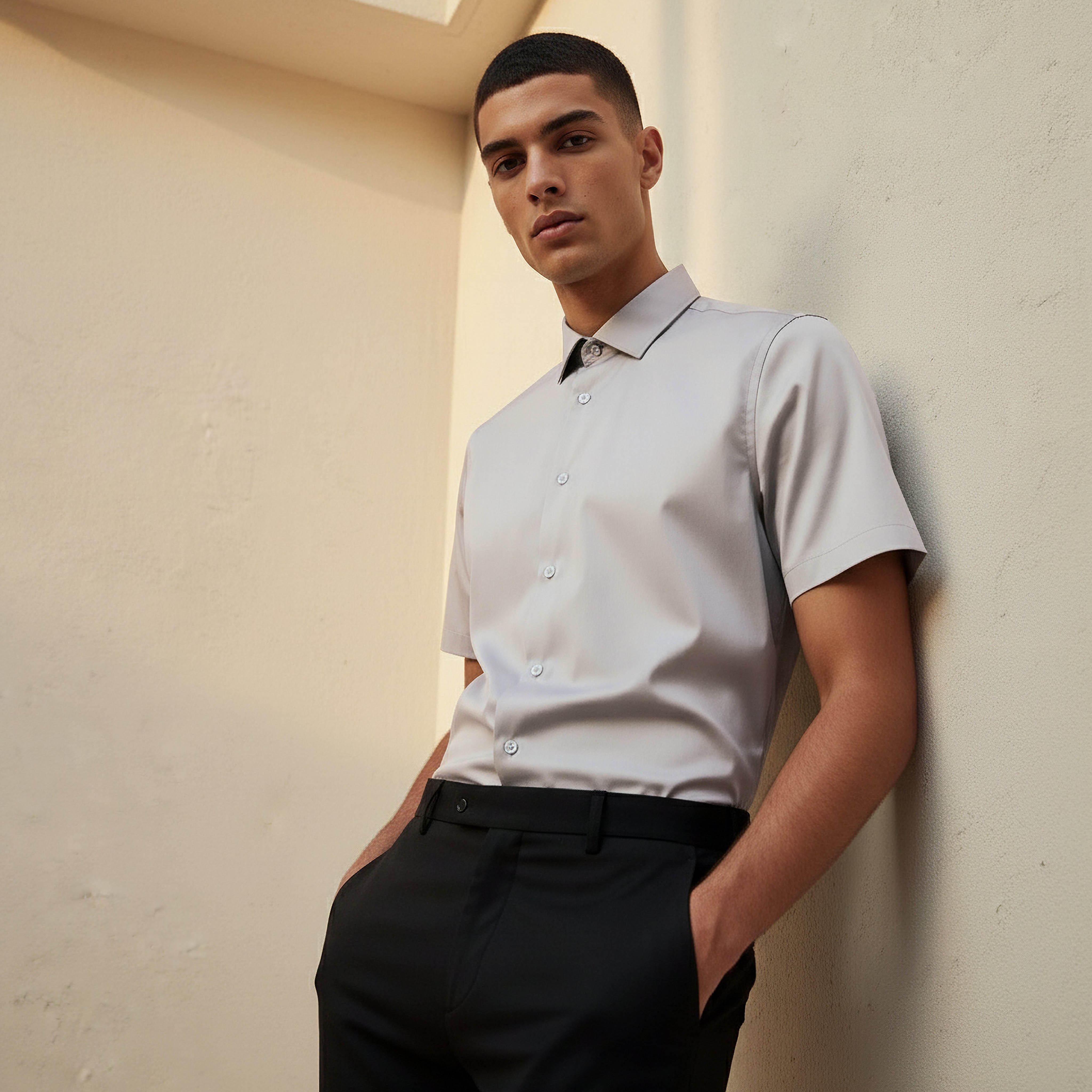 قميص بقصّة سليم وياقة عادية وأكمام قصيرة للرجال-men-clothing-shirts-image-1