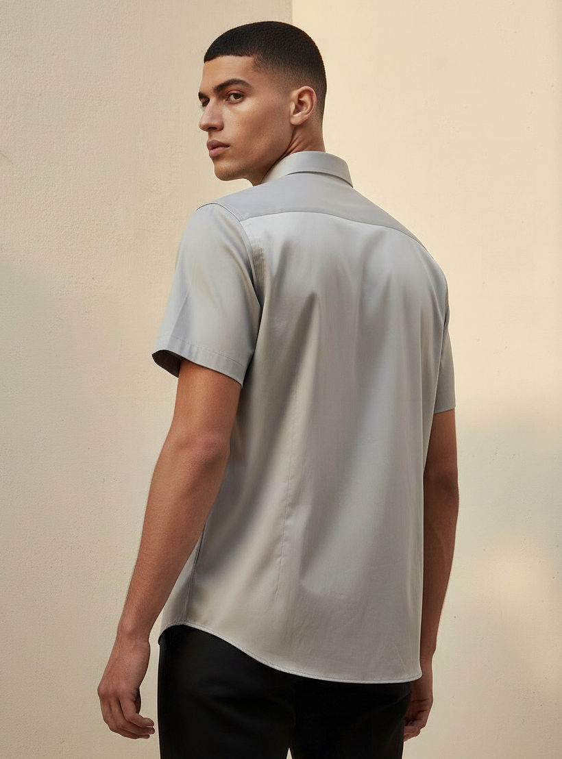 قميص بقصّة سليم وياقة عادية وأكمام قصيرة للرجال-men-clothing-shirts-image-3