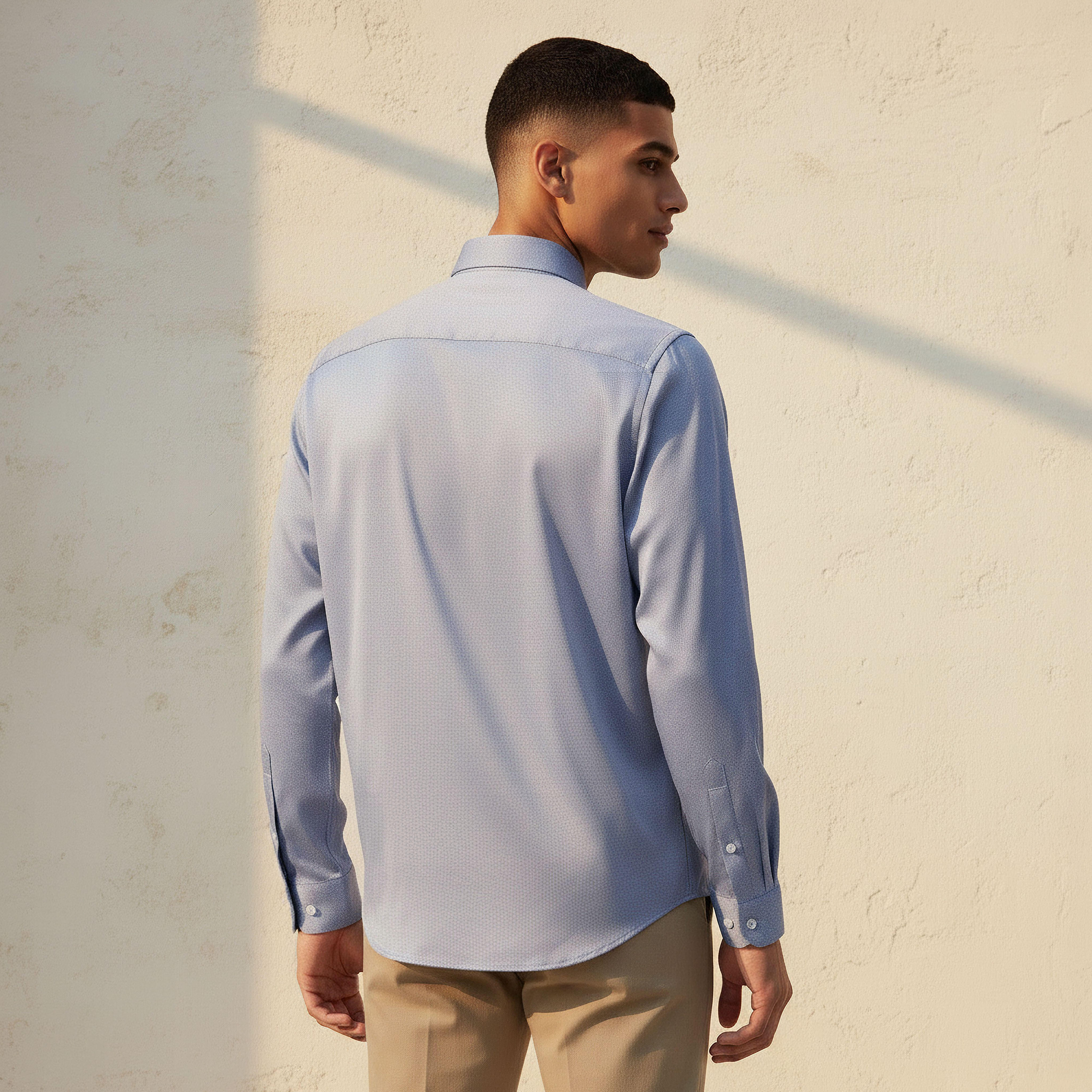 قميص بقصة عادية وياقة وملمس بارز وأكمام طويلة للرجال-men-clothing-shirts-image-4