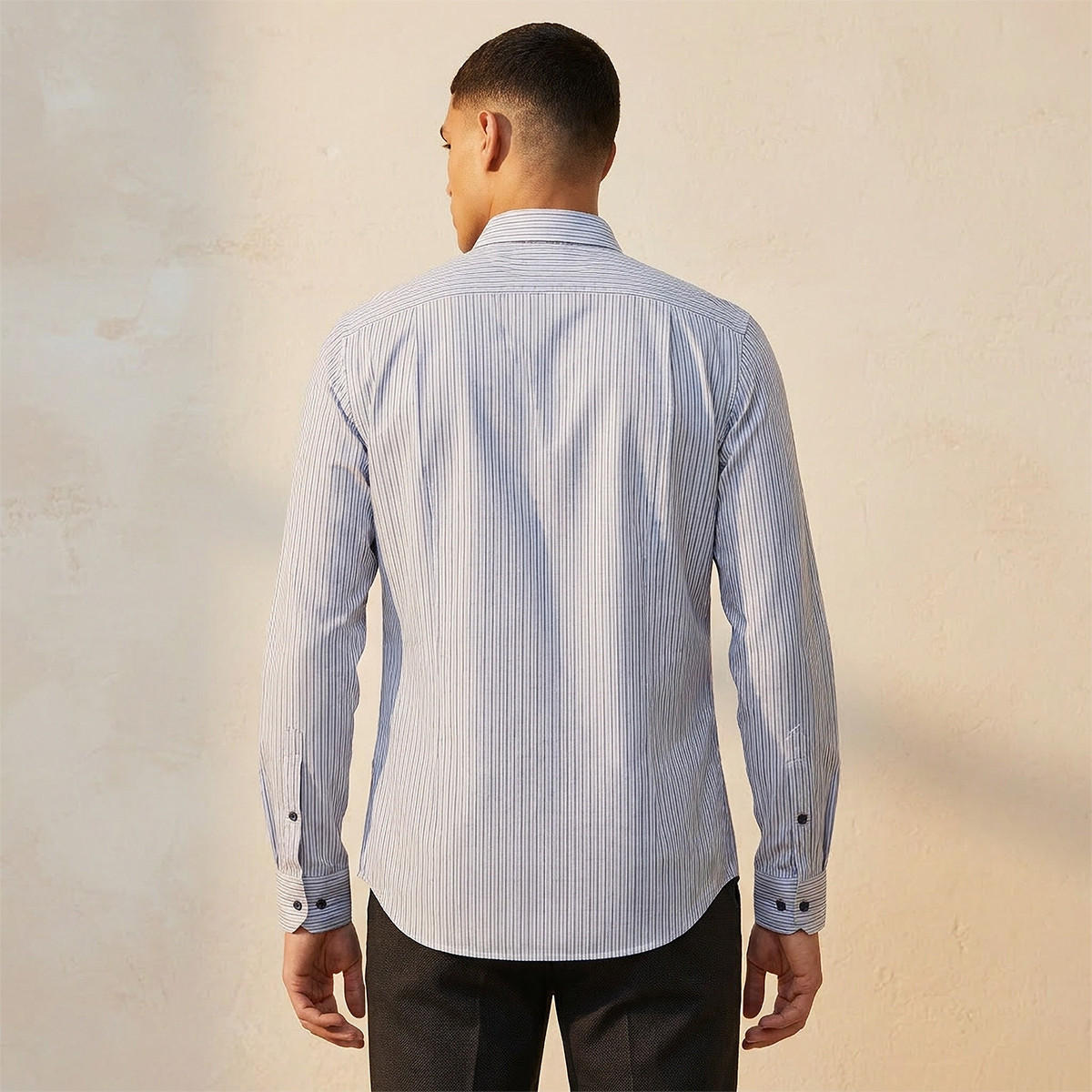 قميص مخطط بقصة وياقة عادية وأكمام طويلة-men-clothing-shirts-image-4