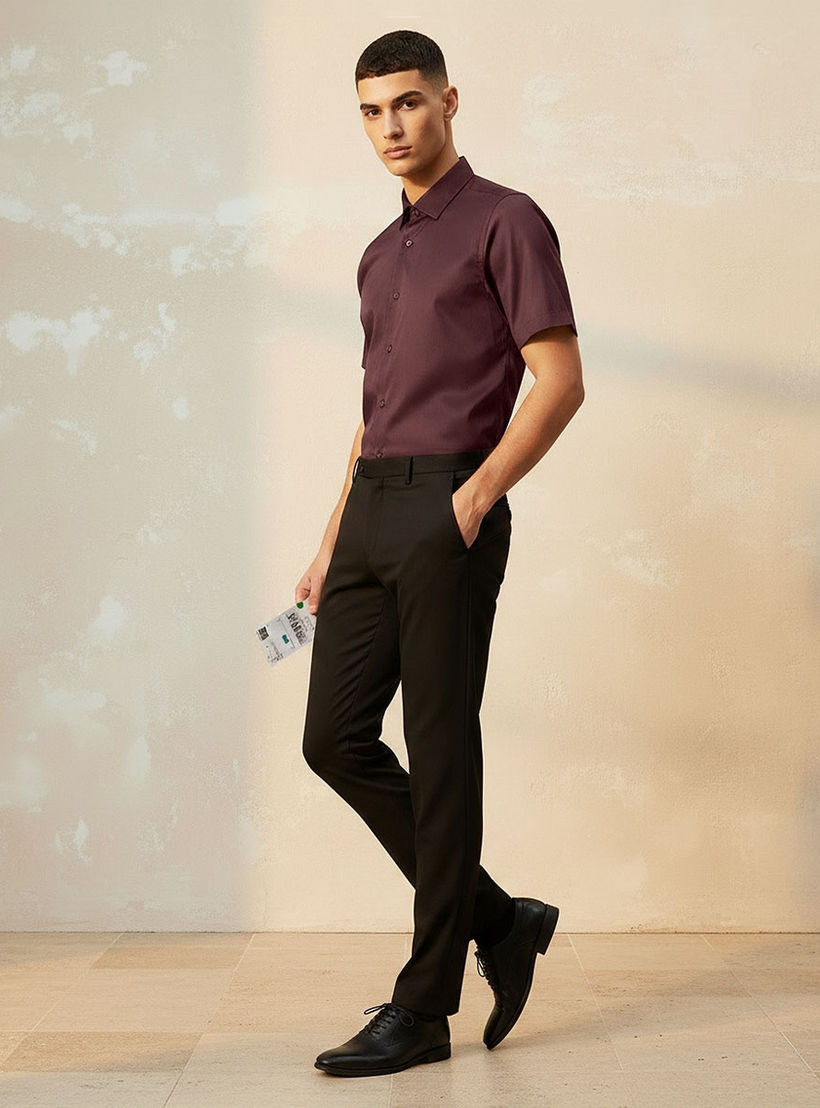 قميص بقصة سليم وياقة عادية وأكمام قصيرة-men-clothing-shirts-image-3