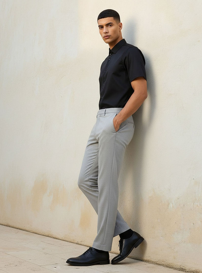 قميص بقصة سليم وياقة عادية وأكمام قصيرة-men-clothing-shirts-image-3