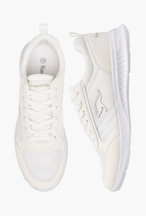 حذاء رياضي بارز الملمس برباط إغلاق للرجال من كانغاروز-men-shoes-sneakers-image-1