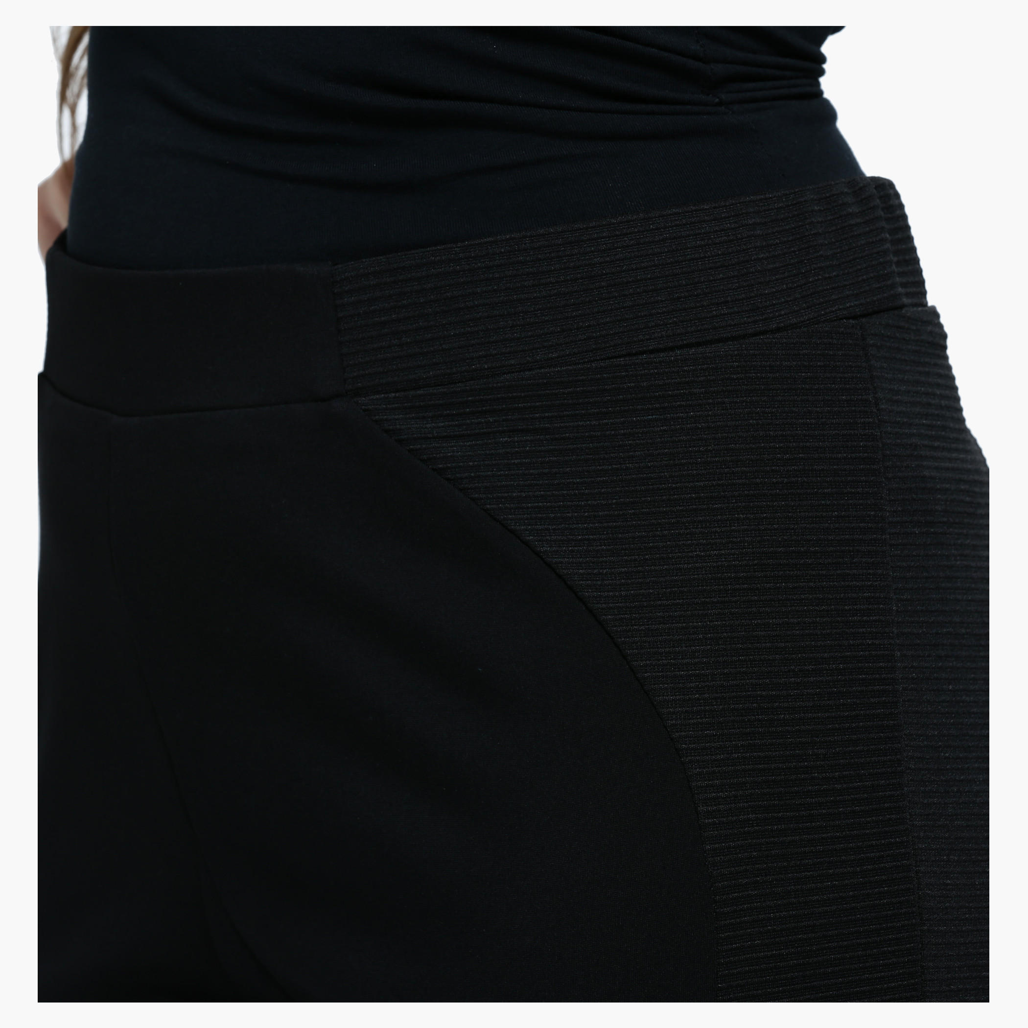 Plus Size Ribbed Leggings with Narrow Leg-women-clothing-bottoms-leggings-image-4