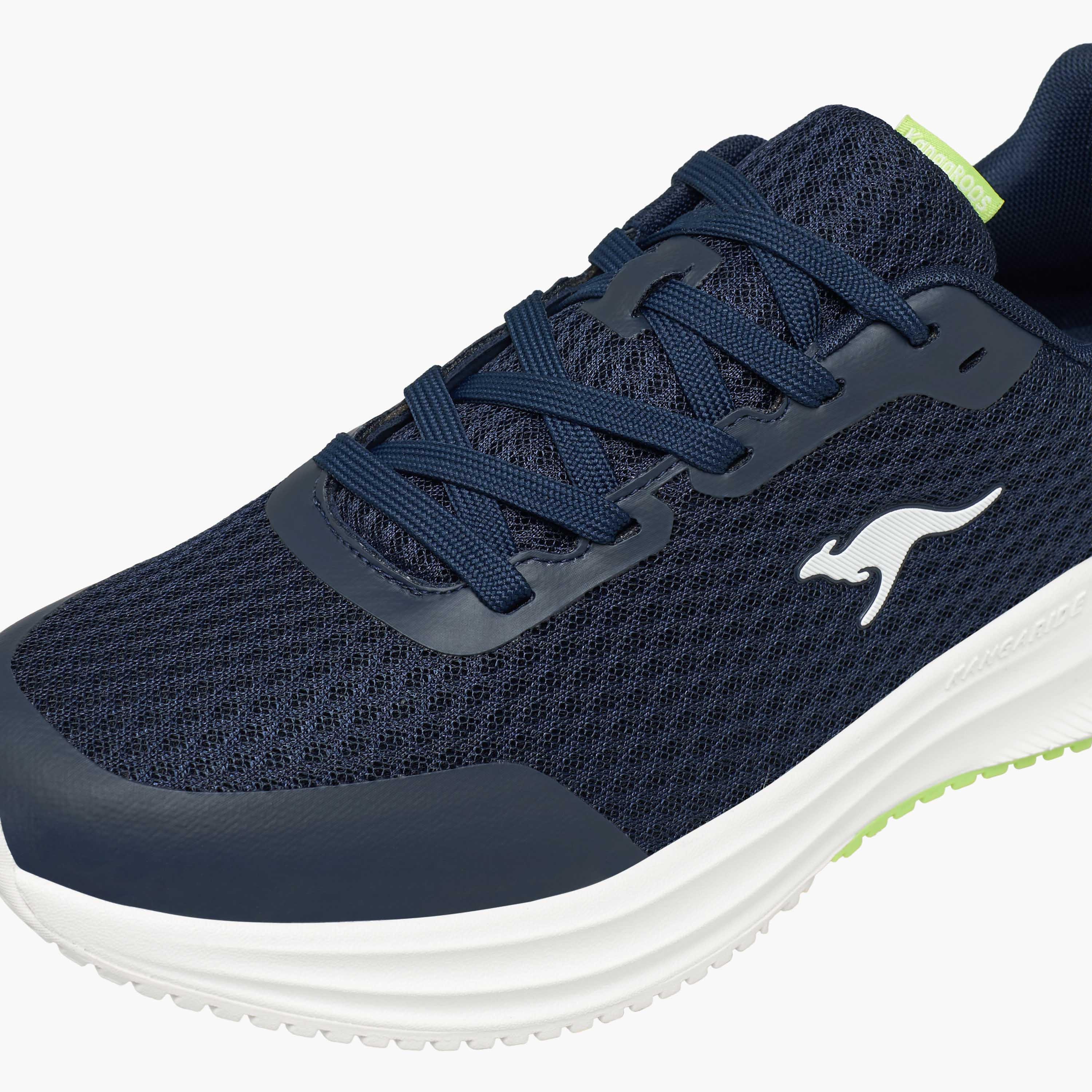حذاء رياضي برباط إغلاق للرجال من كانجاروز-men-shoes-sports-image-4