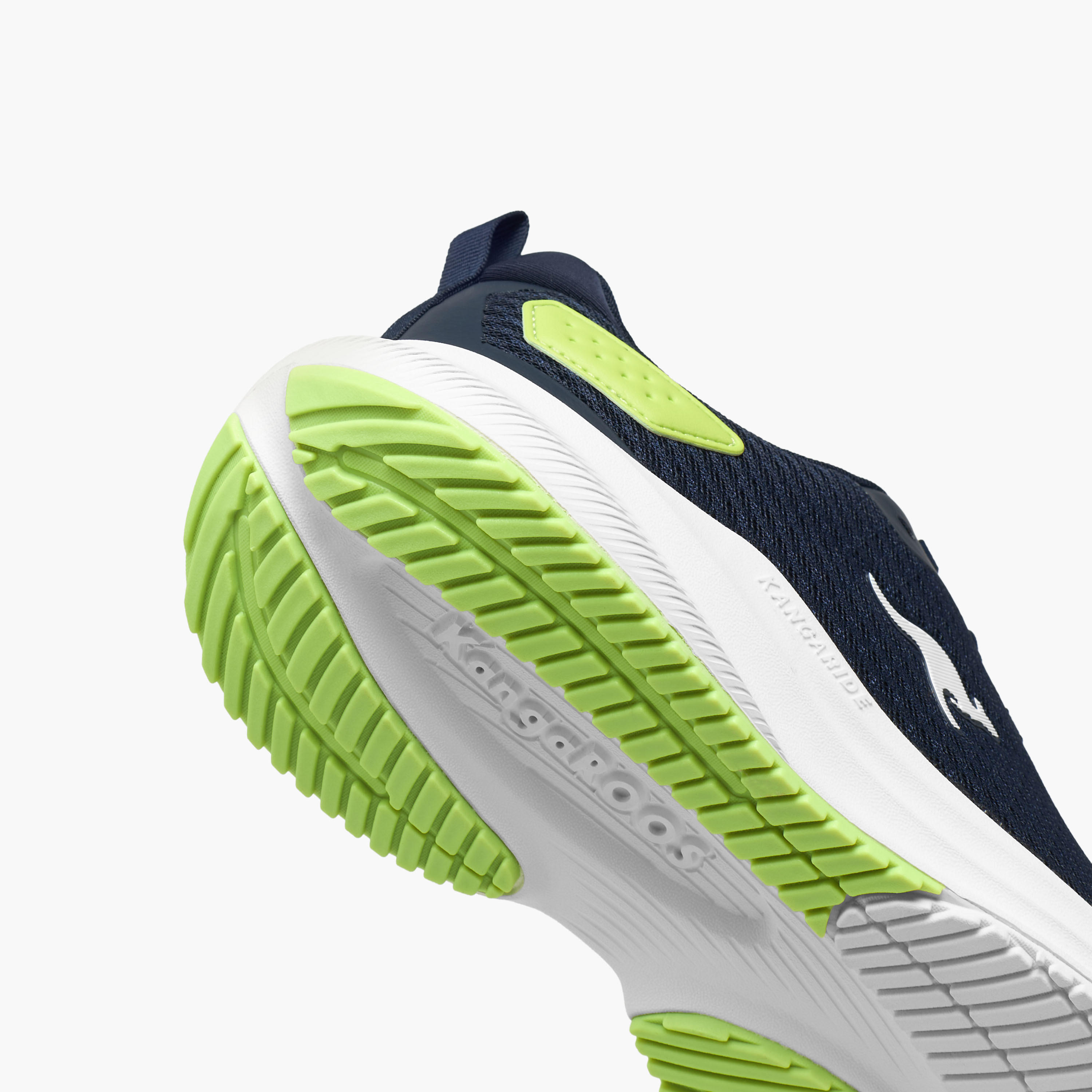 حذاء رياضي برباط إغلاق للرجال من كانجاروز-men-shoes-sports-image-5