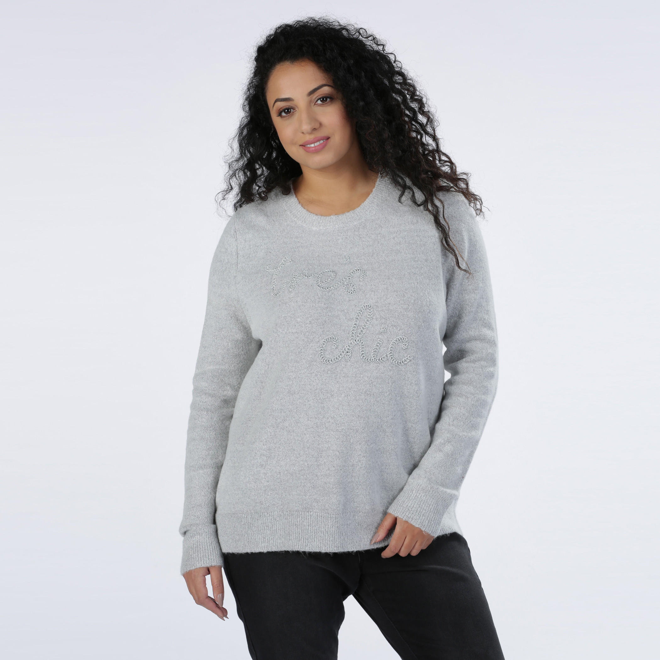 كنزة مطرزة بياقة مستديرة وأكمام طويلة-women-winterwear-cardigansandjumpers-cardigans-image-1