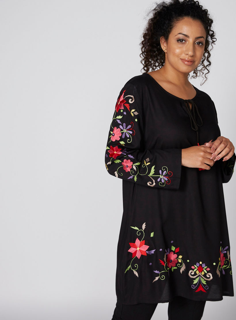 Embroidered Top with Round Neck and Long Sleeves-women-clothing-shirtsandblouses-blouses-image-3