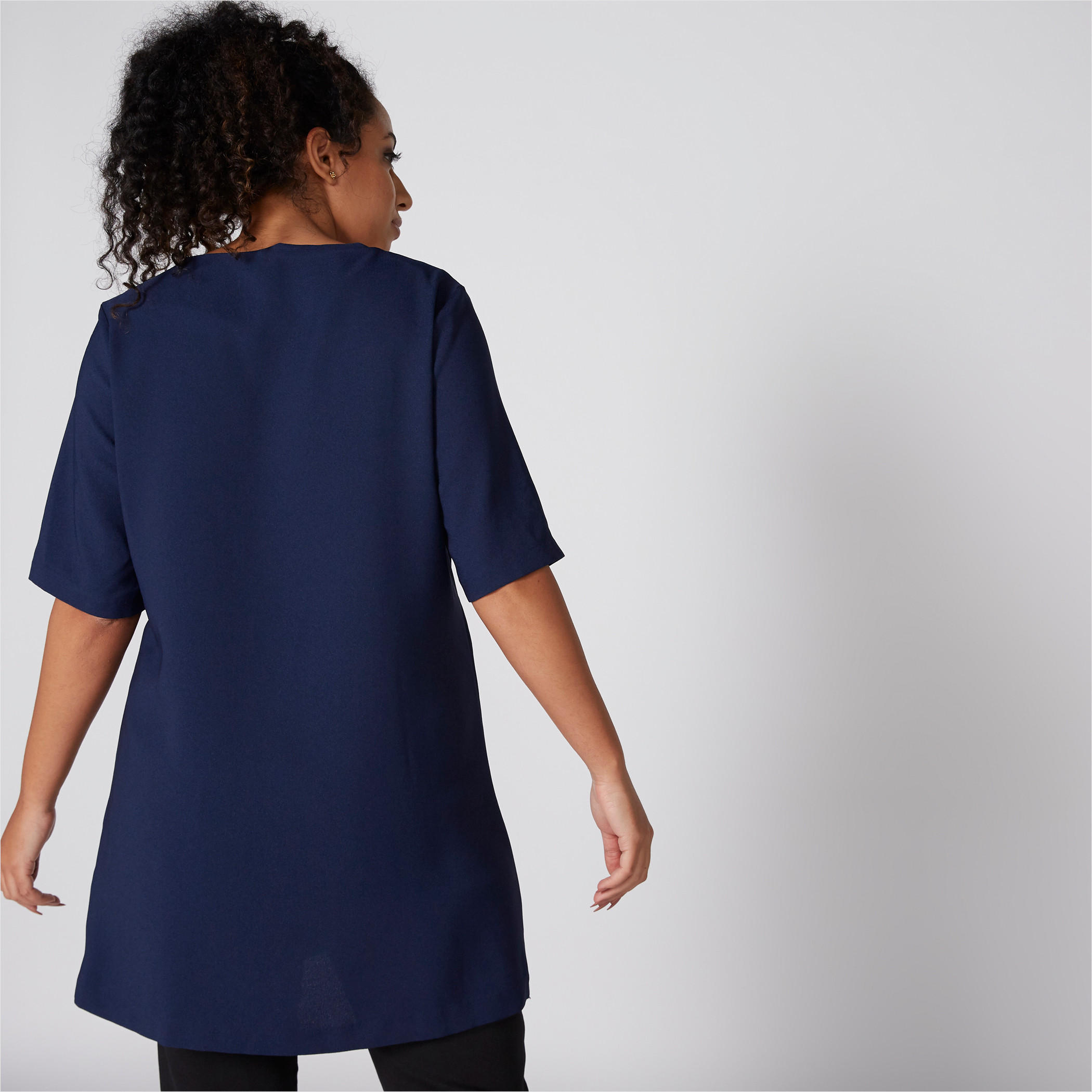 تونيك بياقة V وأكمام قصيرة وتفاصيل سلسلة-women-clothing-shirtsandblouses-blouses-image-2