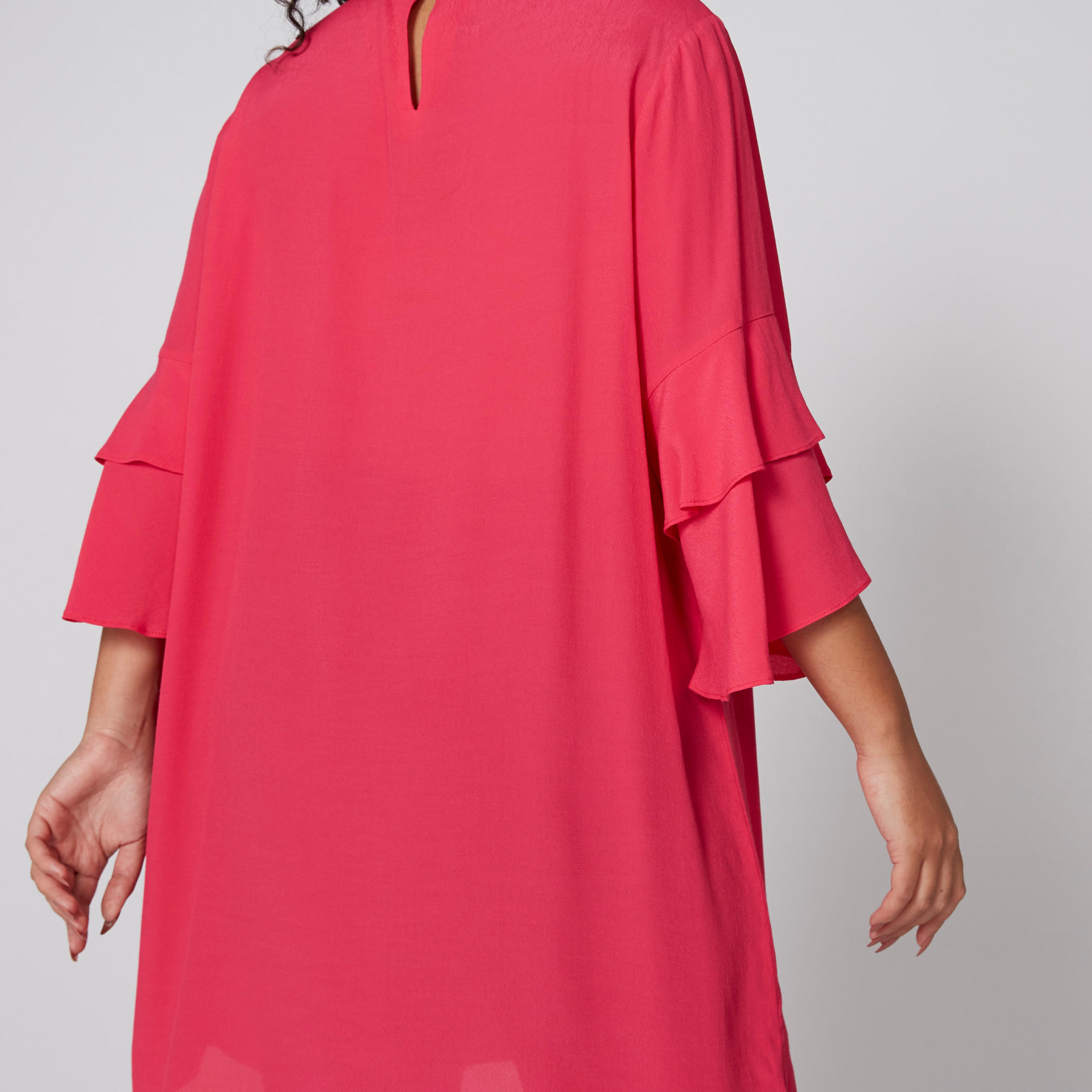 تونيك بياقة مستديرة وأكمام متعددة الطبقات ومشبك إغلاق ناعم-women-clothing-shirtsandblouses-blouses-image-4