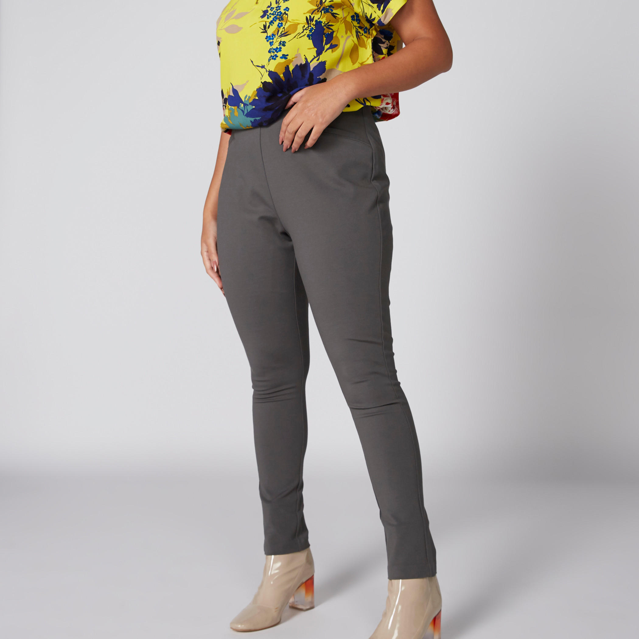 بنطال طويل بجيوب-women-clothing-bottoms-trousers-image-3