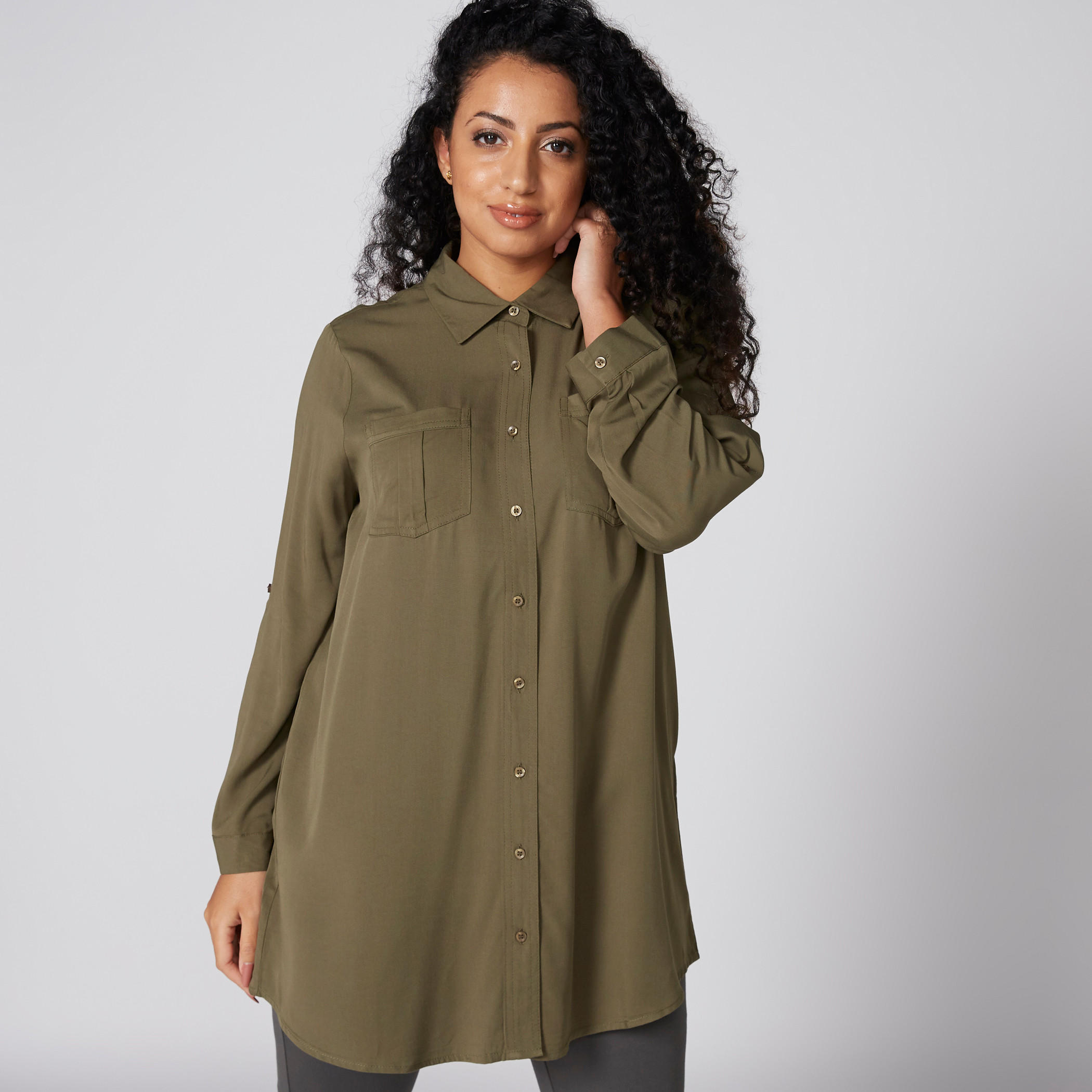 قميص طويل بأكمام طويلة وأزرار وجيوب-women-clothing-shirtsandblouses-blouses-image-1