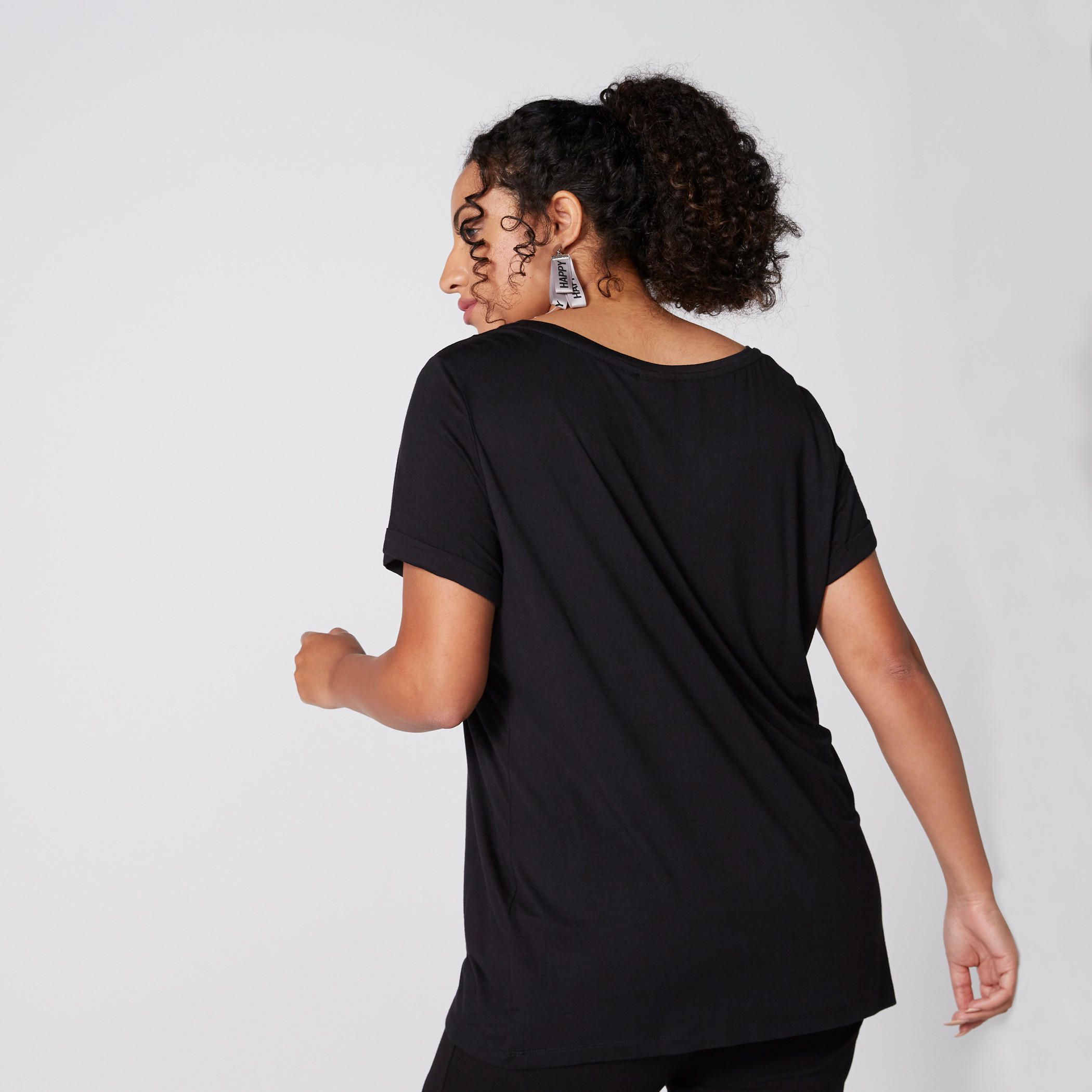 تيشيرت بياقة قارب وأكمام قصيرة وطبعات تويتي-women-clothing-tshirts-image-2