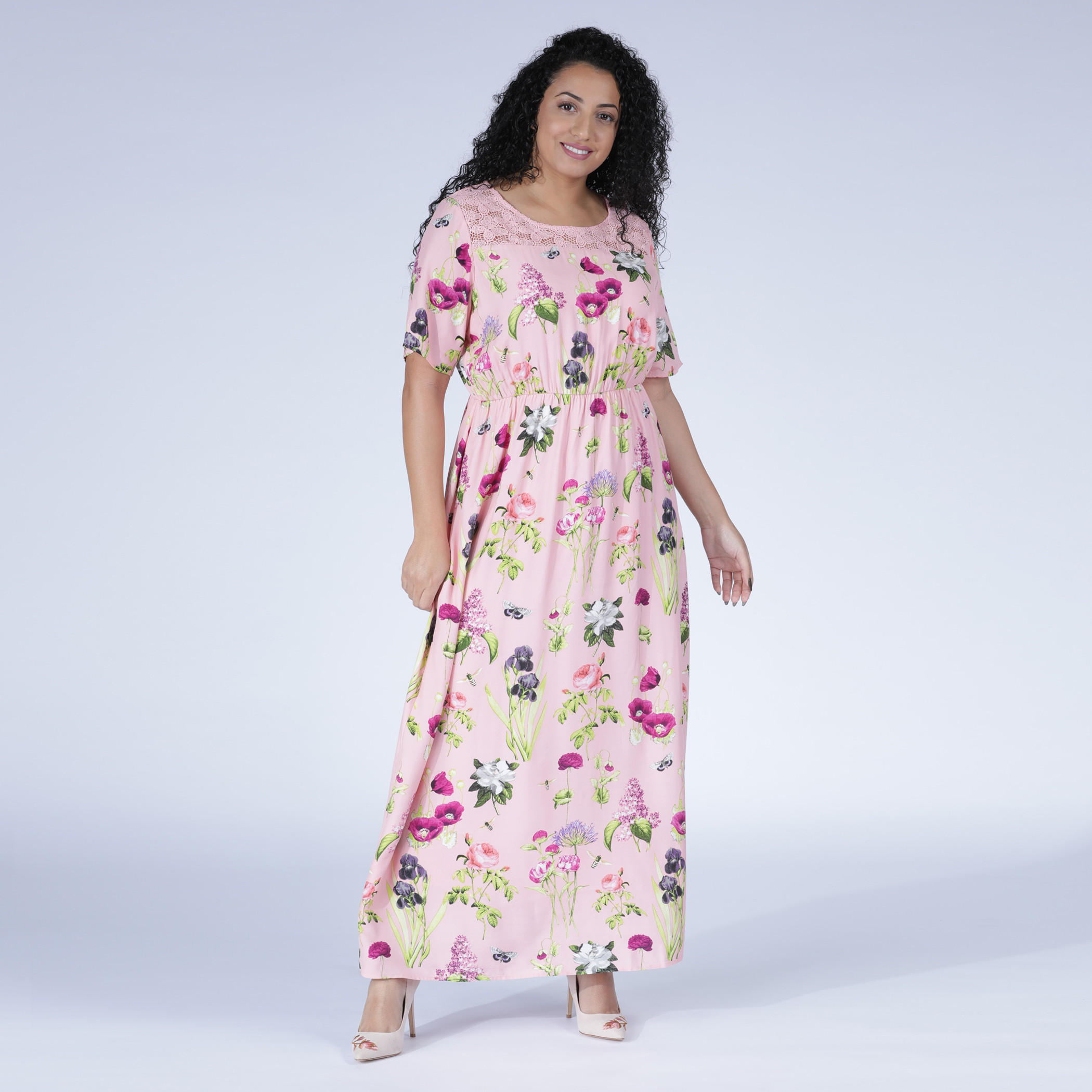 فستان طويل بياقة مستديرة وتفاصيل دانتيل مع طبعات-women-clothing-dresses-image-1