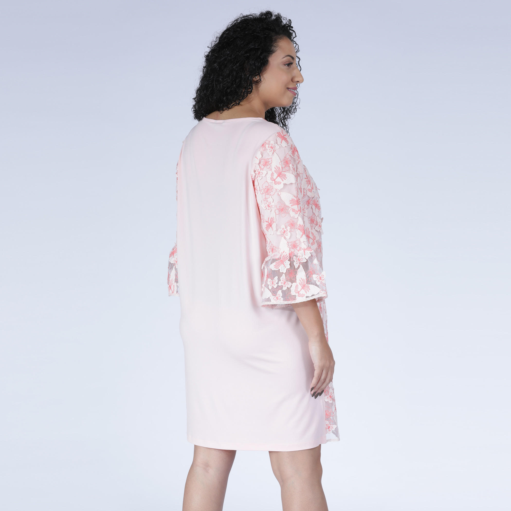 فستان بياقة مستديرة وتفاصيل دانتيل-women-clothing-dresses-image-2