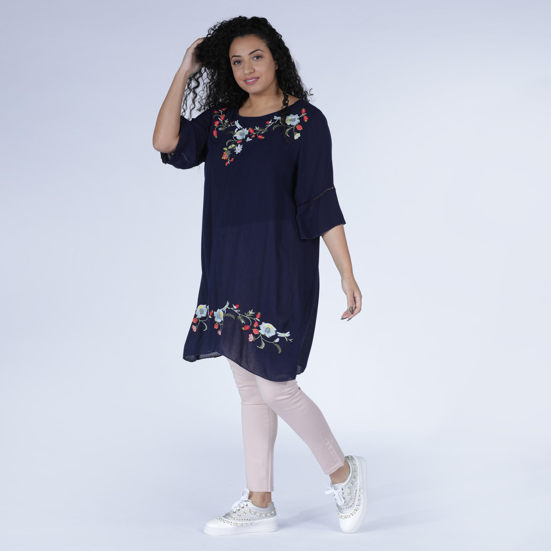 Embroidered Tunic with Round Neck and 3/4 Sleeves-women-clothing-shirtsandblouses-blouses-image-3