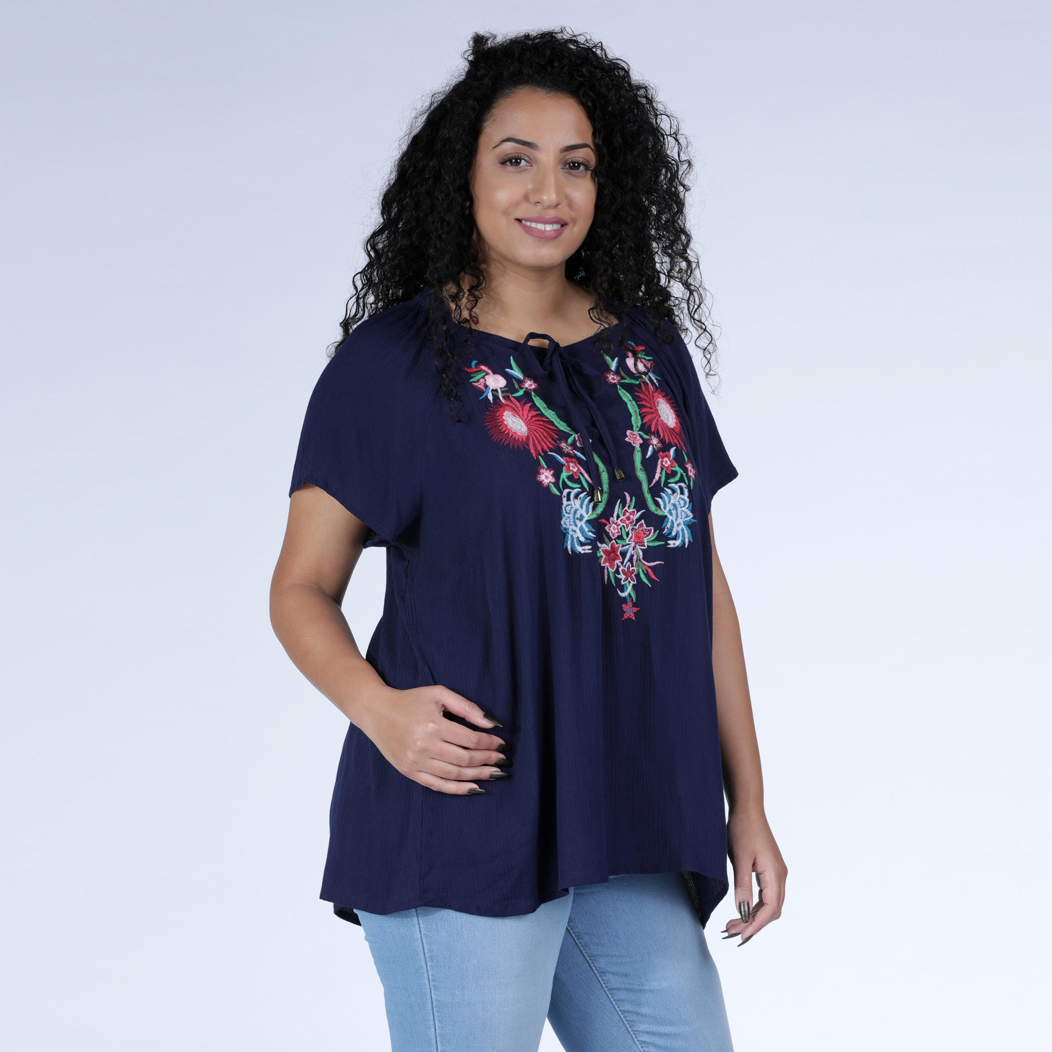 بلوزة مطرّزة بأكمام قصيرة ورباط-women-clothing-shirtsandblouses-blouses-image-3