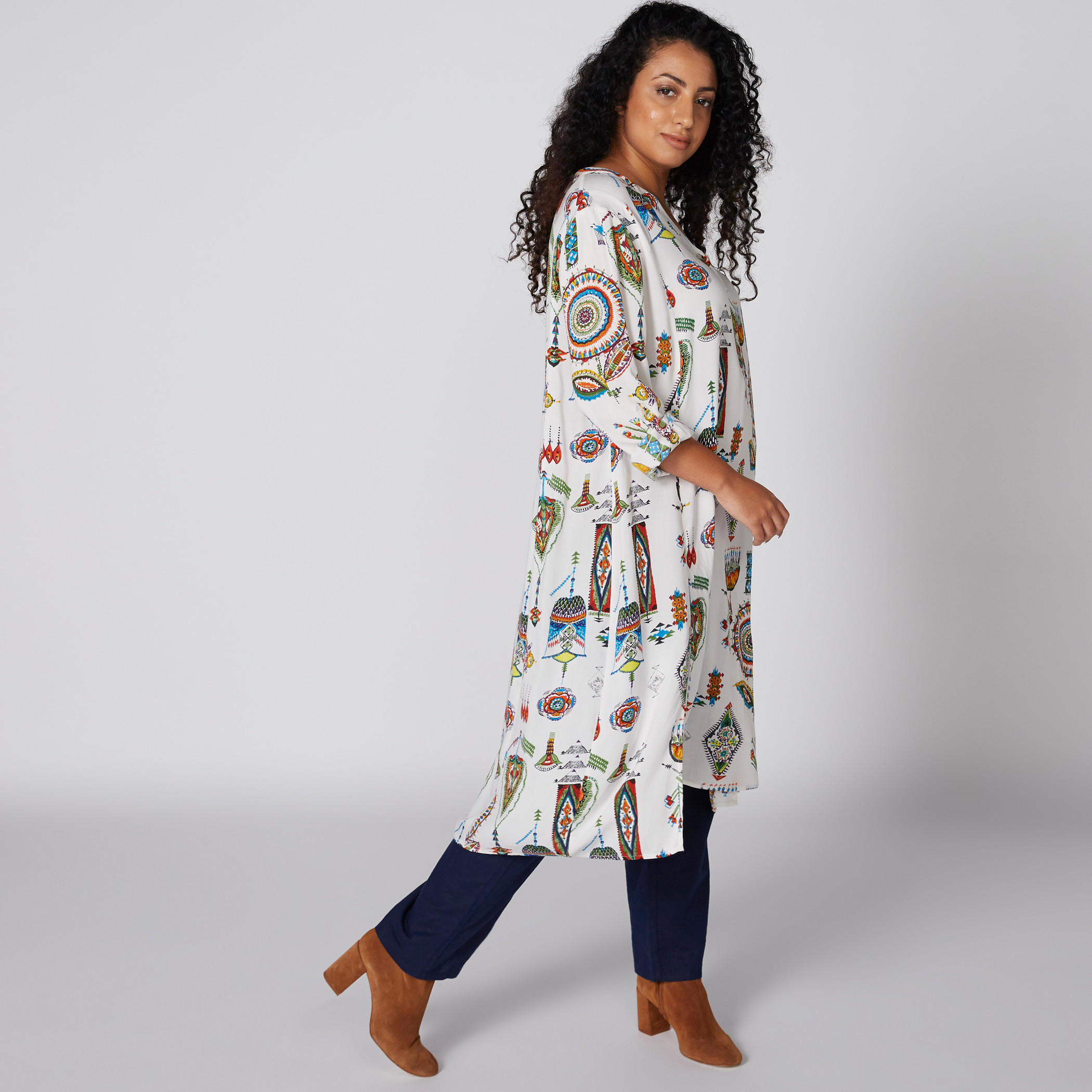 تونيك طويل بأكمام طويلة وفتحة وطبعات-women-clothing-shirtsandblouses-blouses-image-1